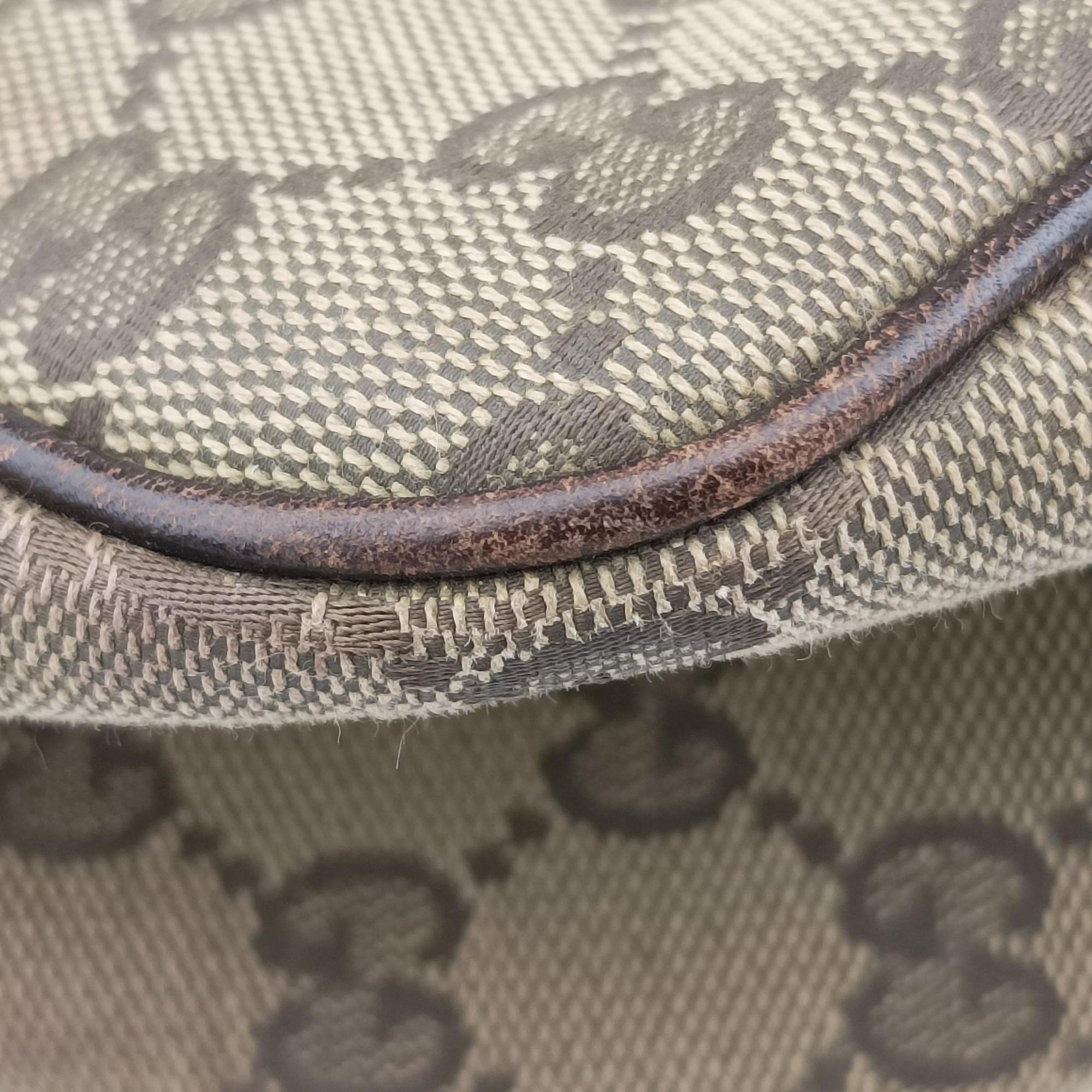 Pre-owned Gucci GG Supreme DiaperBag Brown canvas 233052 shoulderbag | stylenewstar