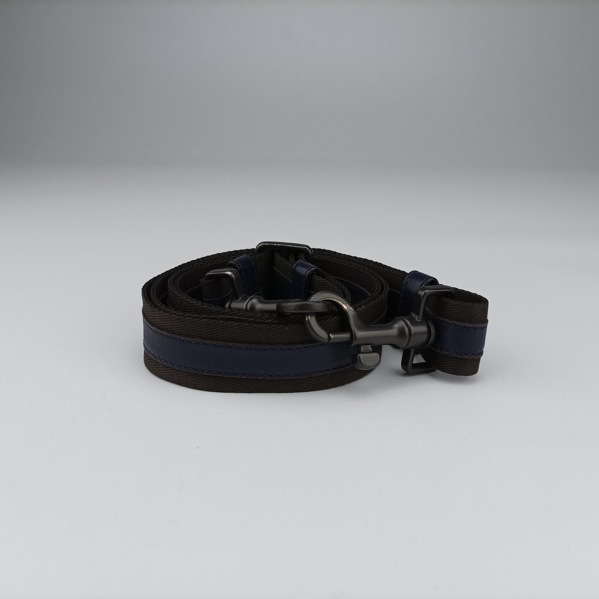 Pre-owned Bottega Veneta Intrecciato Blue lambskin  shoulderbag | stylenewstar