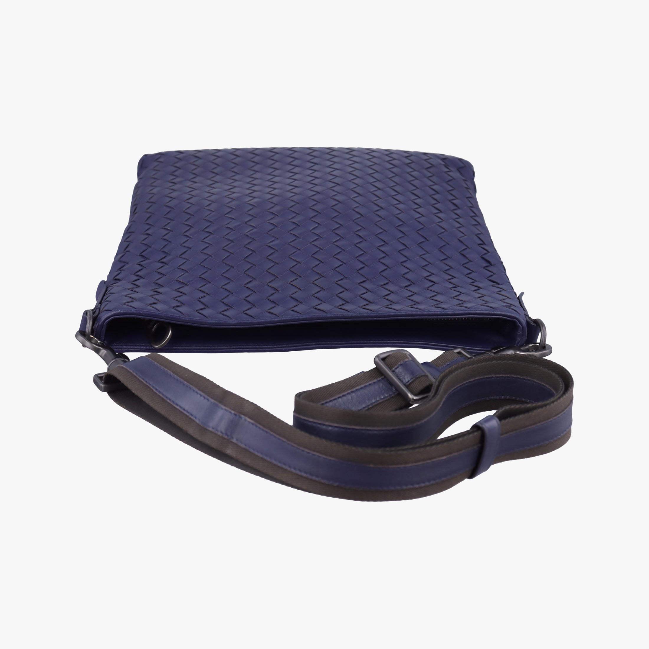 Pre-owned Bottega Veneta Intrecciato Blue lambskin  shoulderbag | stylenewstar