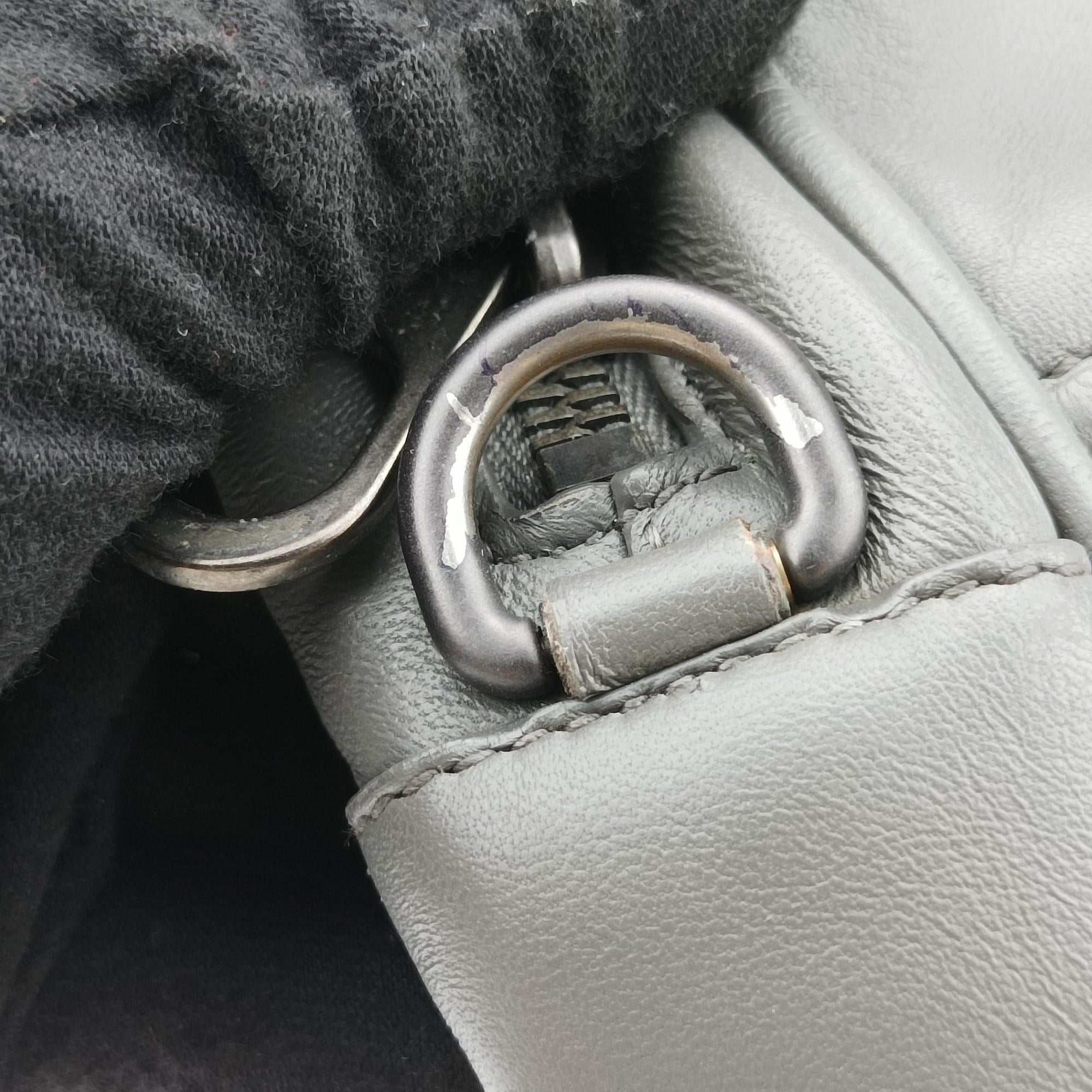 Pre-owned Bottega Veneta Intrecciato Grey Leather  handbag | stylenewstar