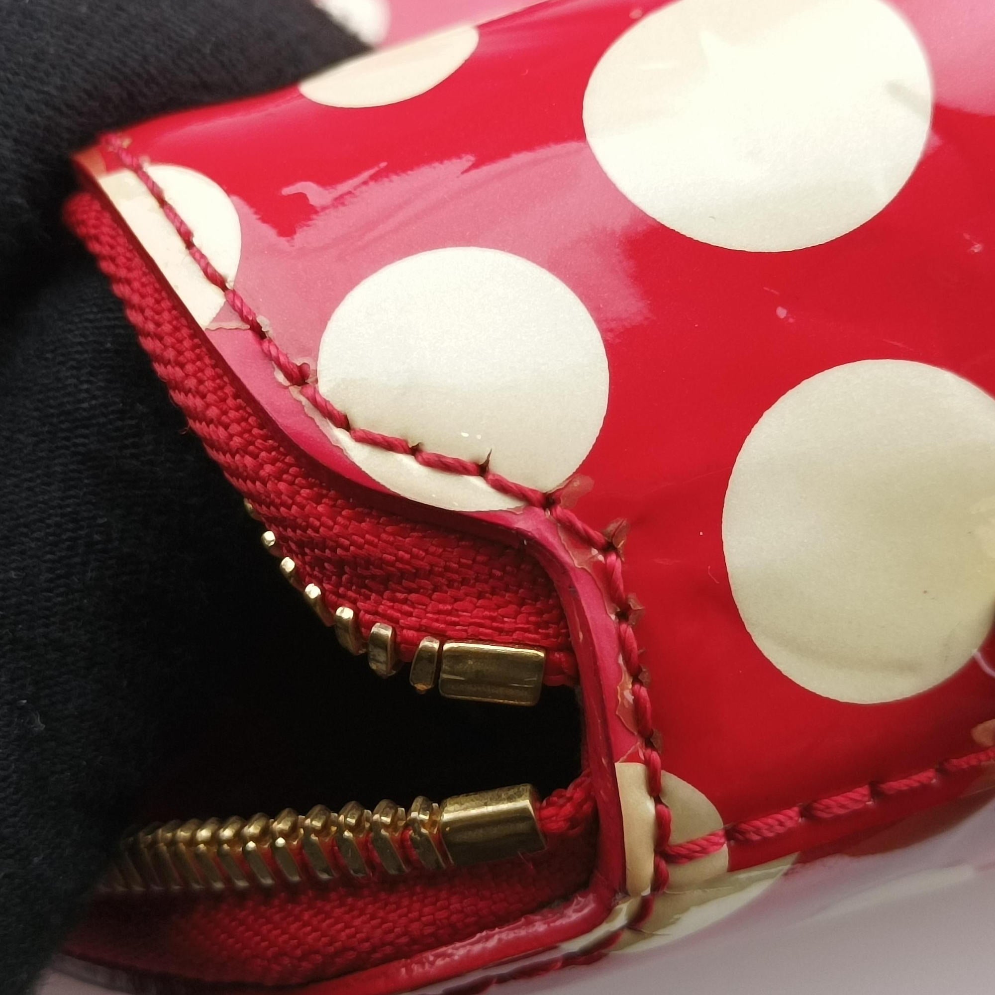 Pre-owned Louis Vuitton Lockit MM ROUGE×white Vernis M91423 handbag | stylenewstar