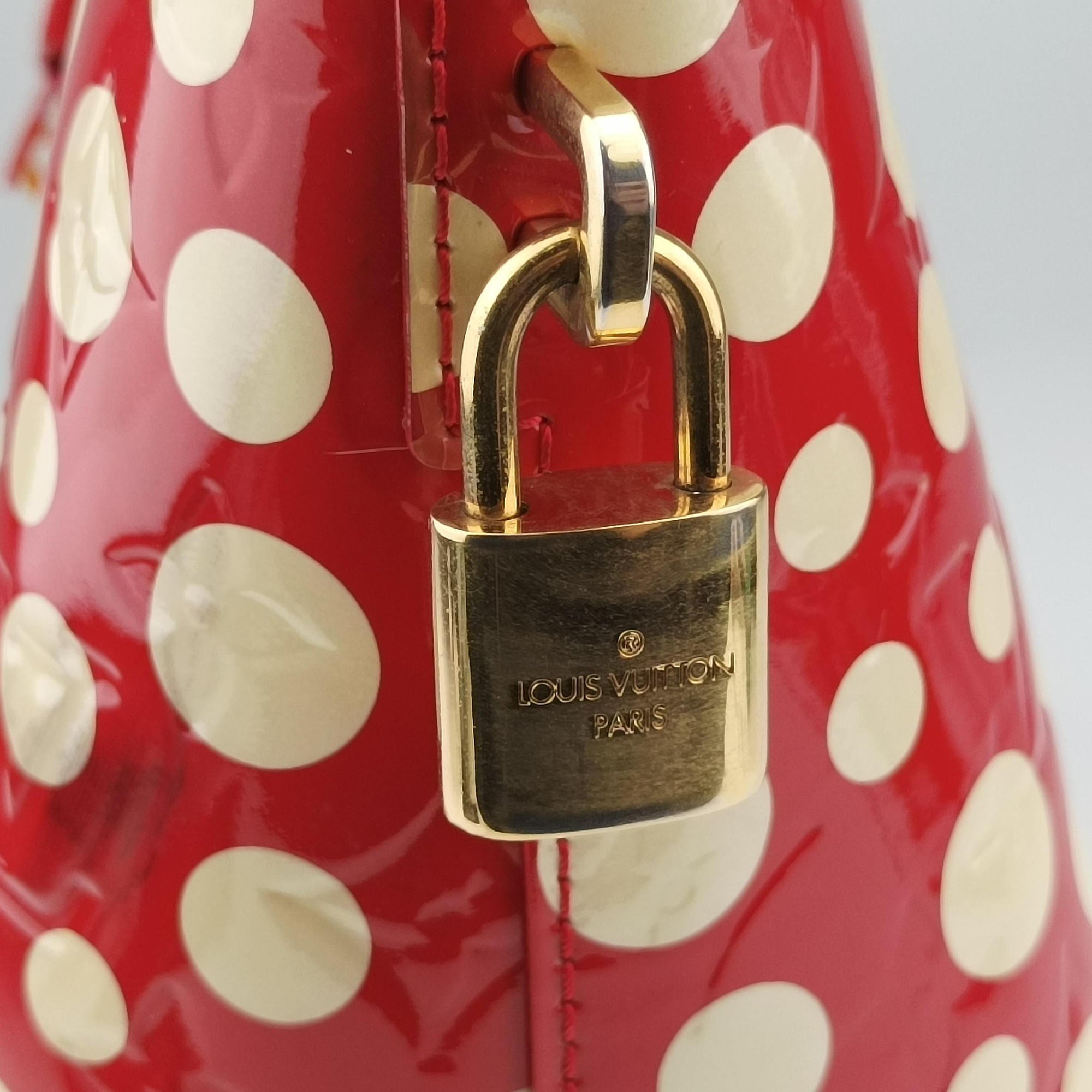 Pre-owned Louis Vuitton Lockit MM ROUGE×white Vernis M91423 handbag | stylenewstar