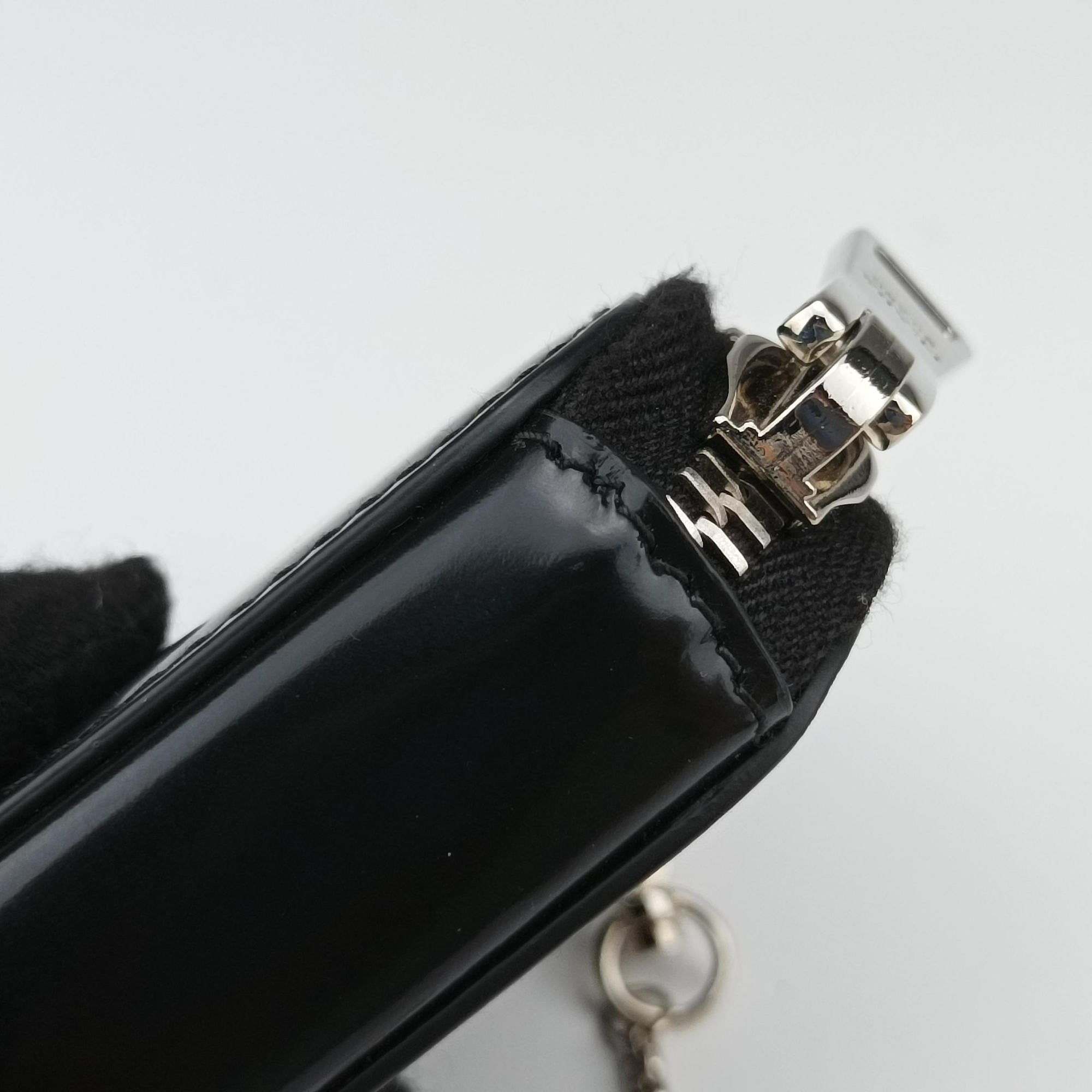 Pre-owned Prada Triangle Chain Pouch Black Leather  shoulderbag | stylenewstar