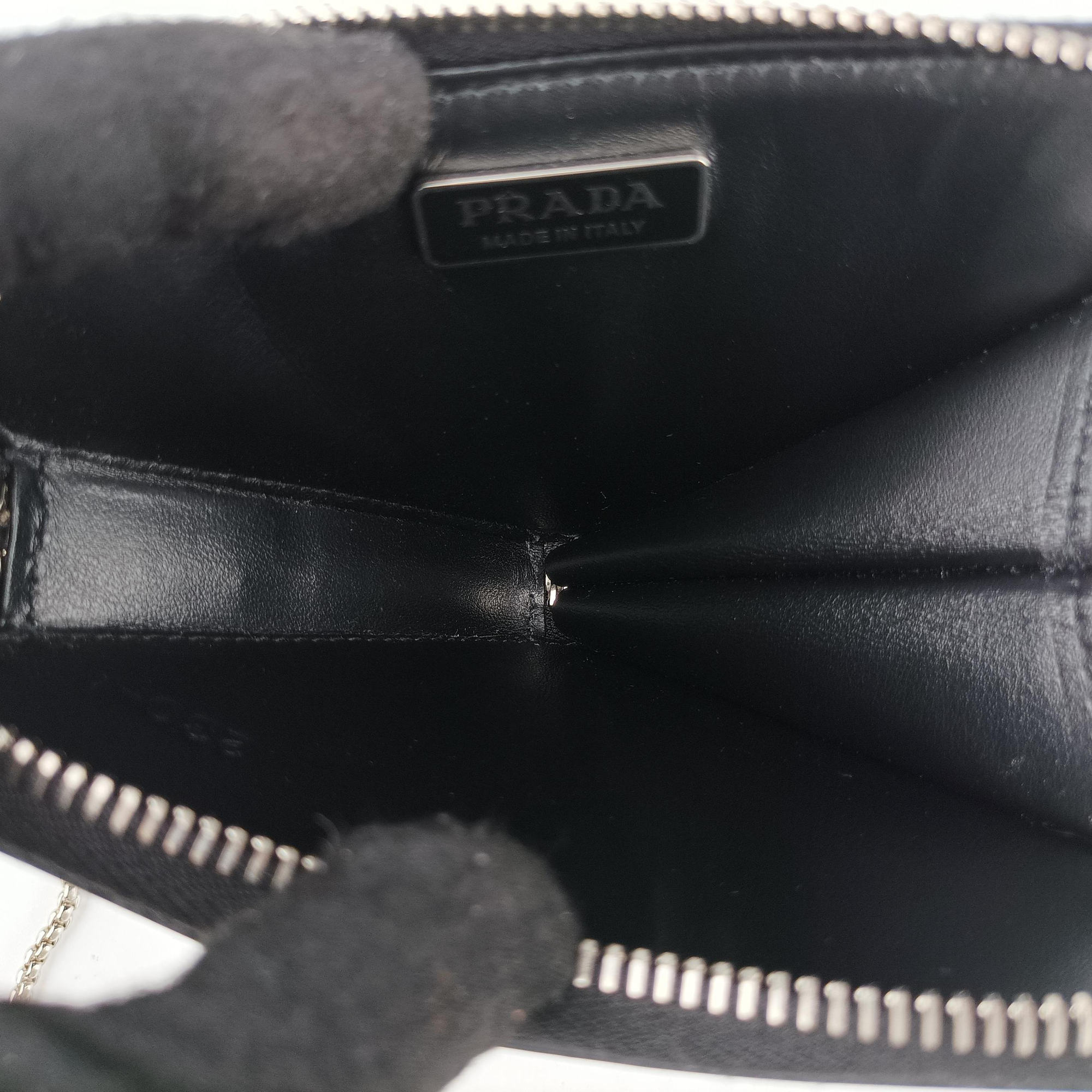Pre-owned Prada Triangle Chain Pouch Black Leather  shoulderbag | stylenewstar