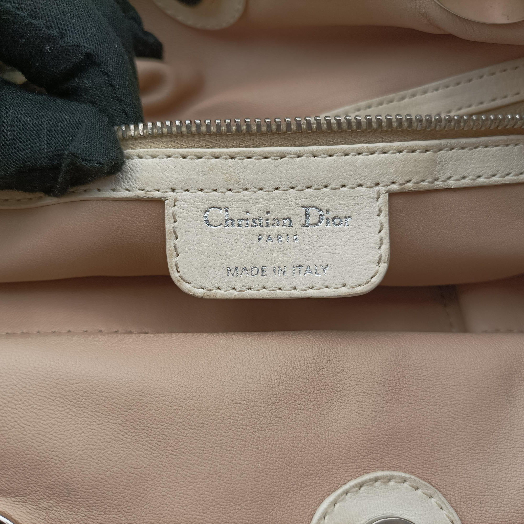 Pre-owned Christian Dior Soft Lady Dior Beige Leather  handbag | stylenewstar