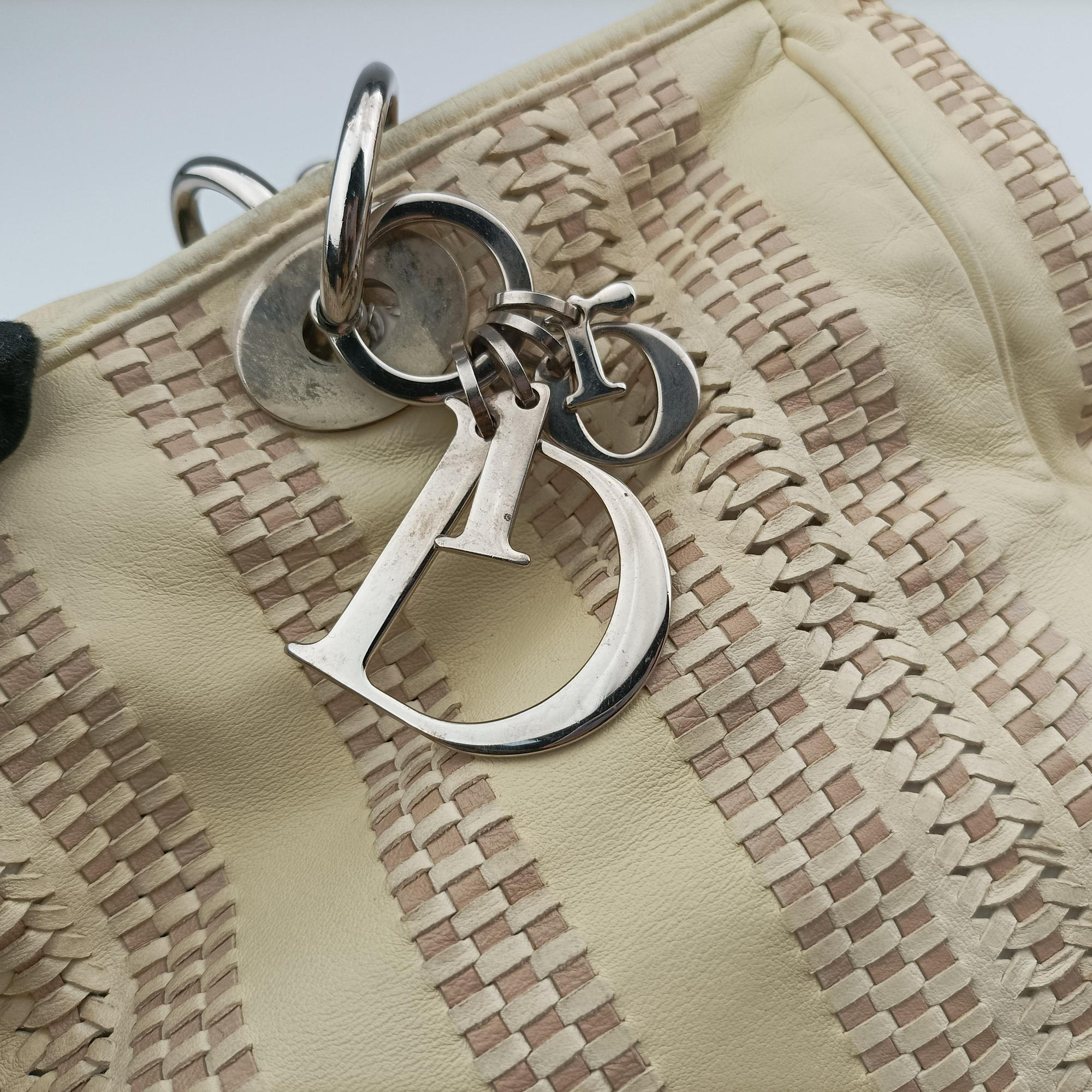 Pre-owned Christian Dior Soft Lady Dior Beige Leather  handbag | stylenewstar