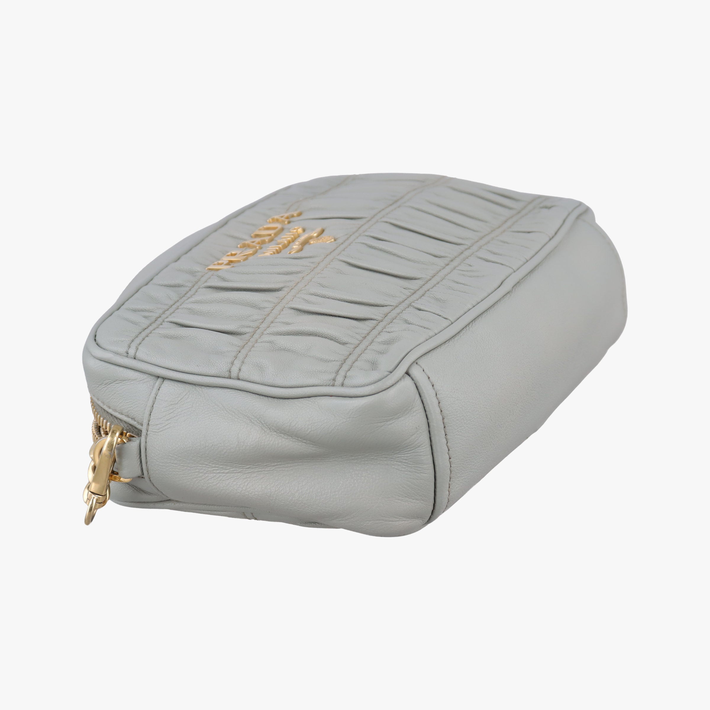 Secondhand Prada Gaufre Grey Nappa Leather 1BH112 shoulderbag | stylenewstar