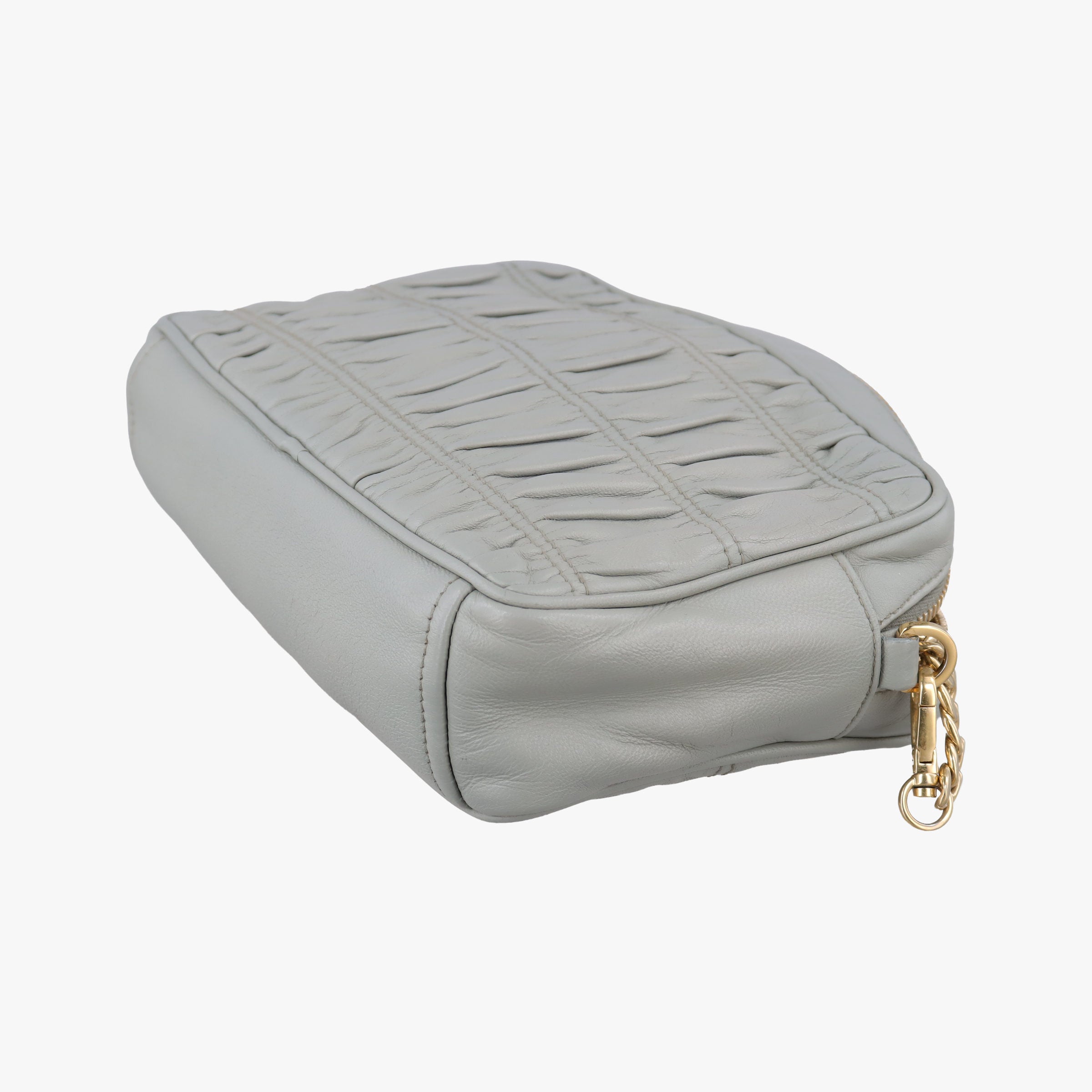 Secondhand Prada Gaufre Grey Nappa Leather 1BH112 shoulderbag | stylenewstar