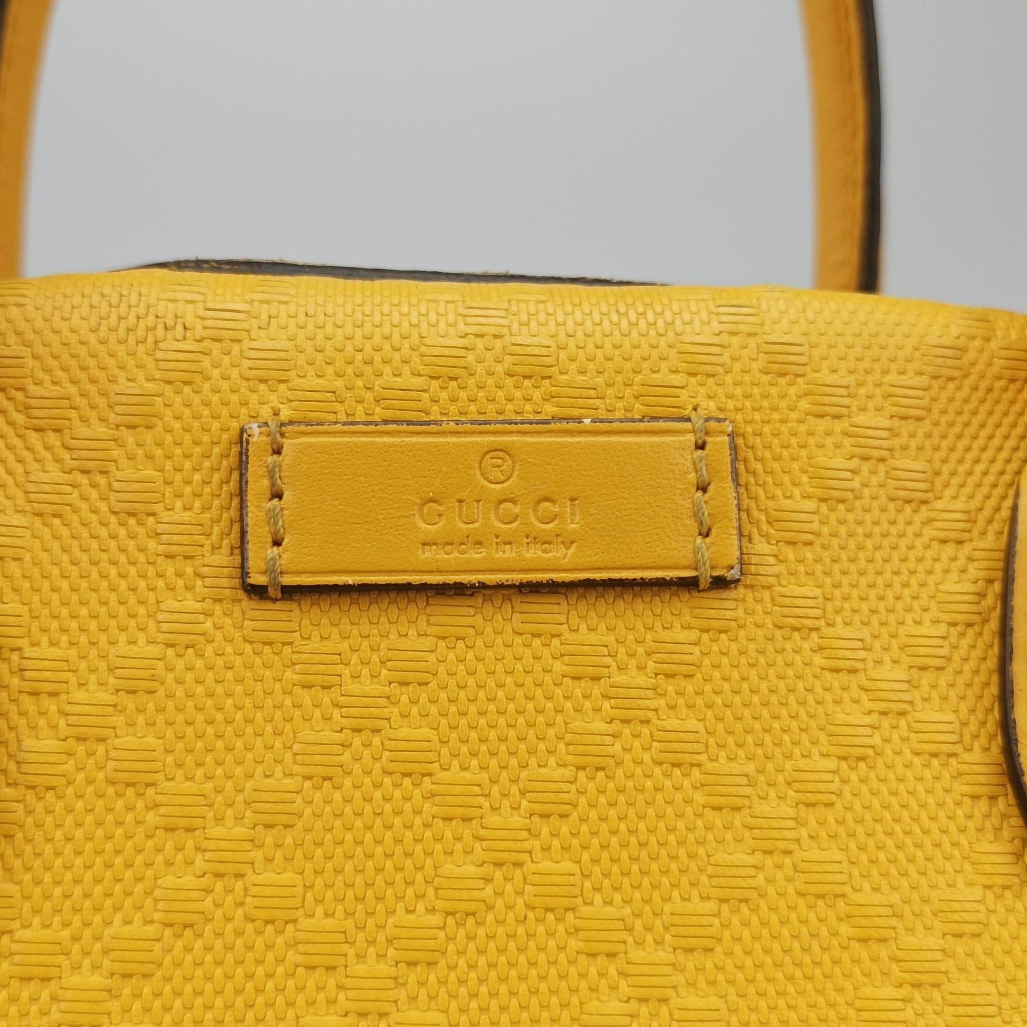 Pre-owned Gucci Bright Diamante Yellow Leather 354224 shoulderbag | stylenewstar