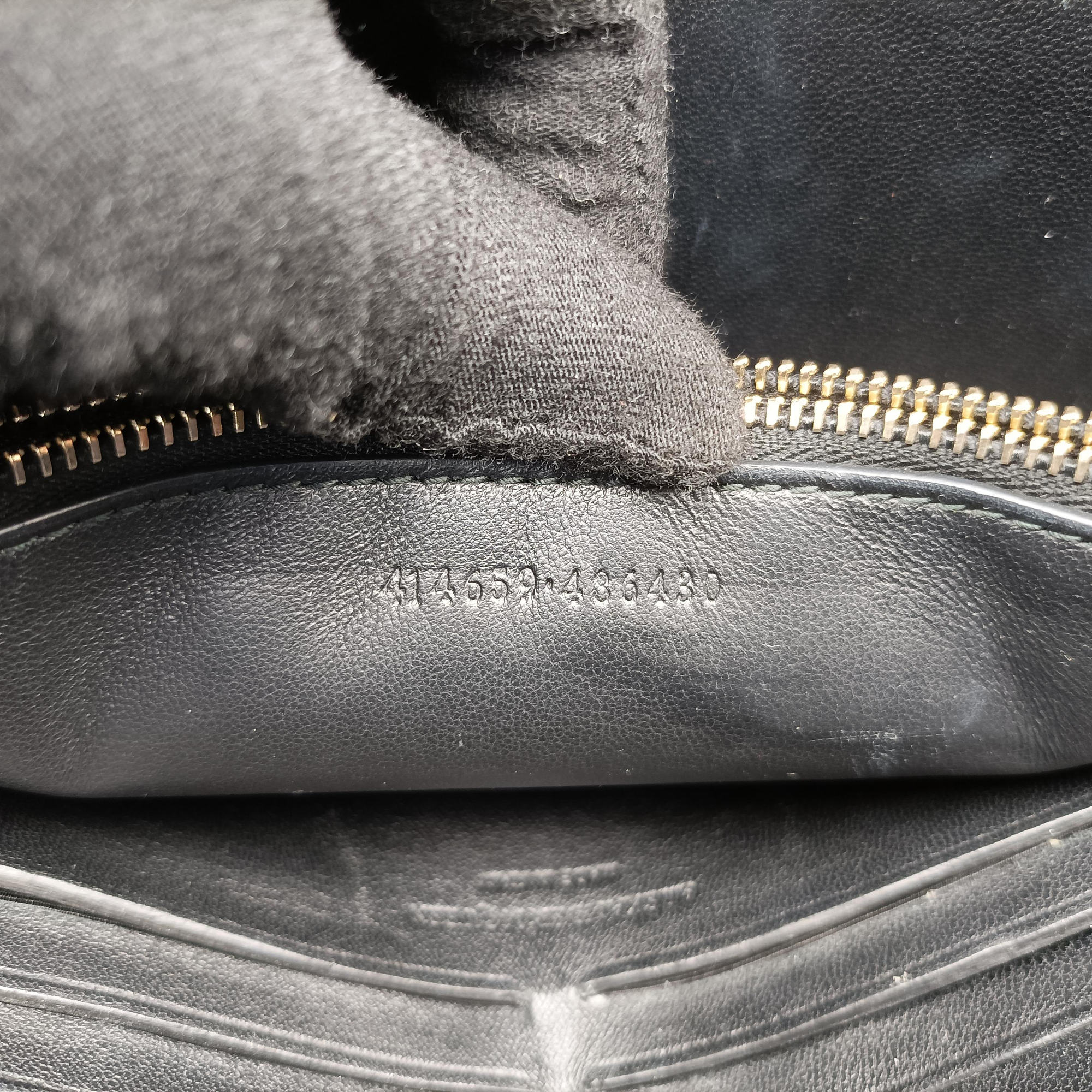 Vintage Alexander McQueen studded skull Black Leather  shoulderbag | stylenewstar