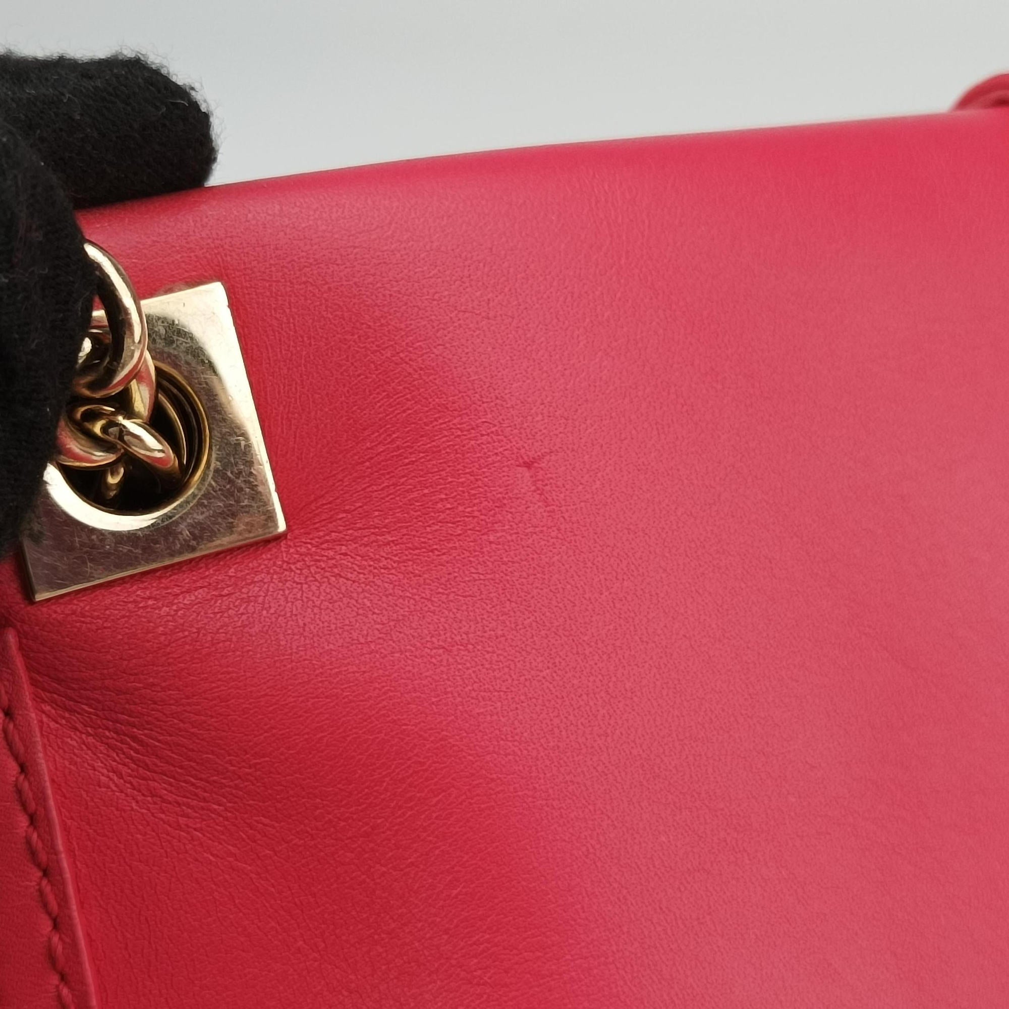 Secondhand Fendi Maxi Baguette Flap Red Leather 8BT143 shoulderbag | stylenewstar