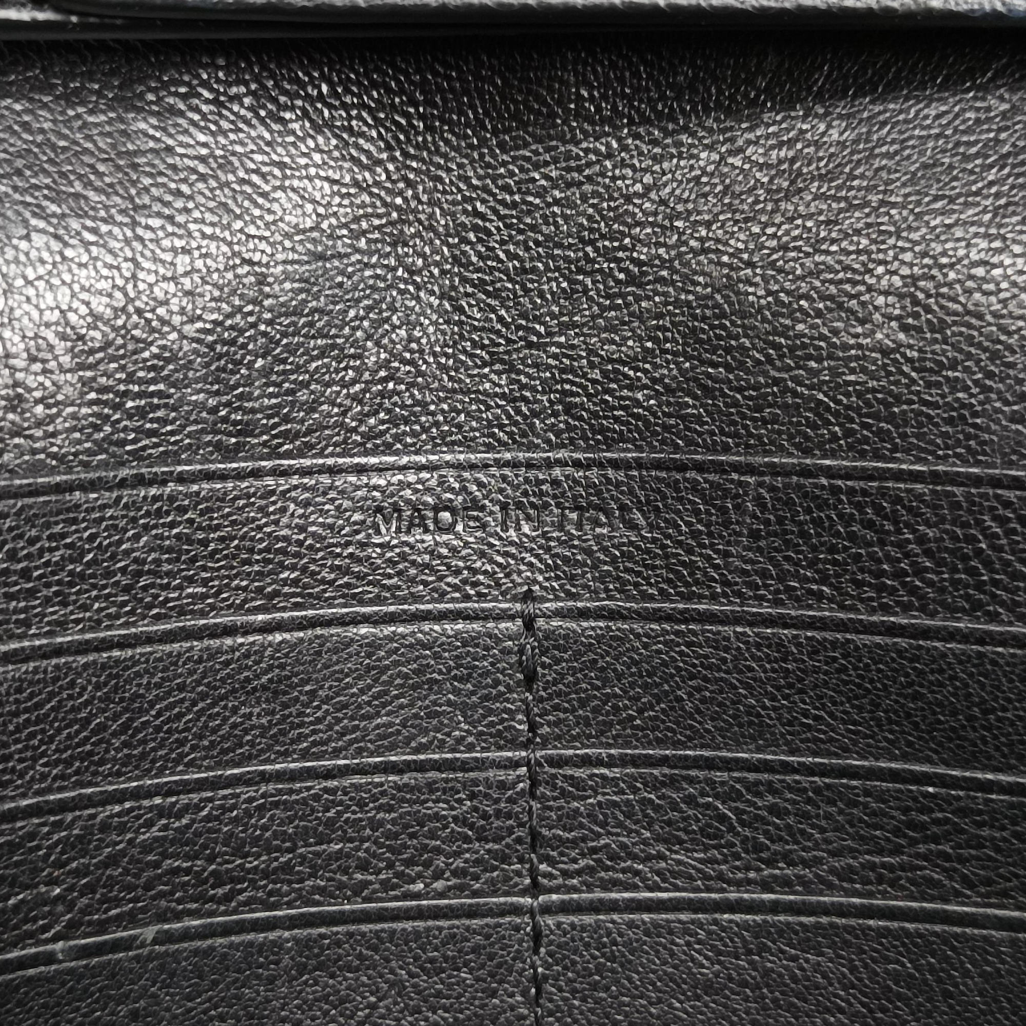Vintage Yves Saint Laurent KATE Star Black Leather 382728 shoulderbag | stylenewstar