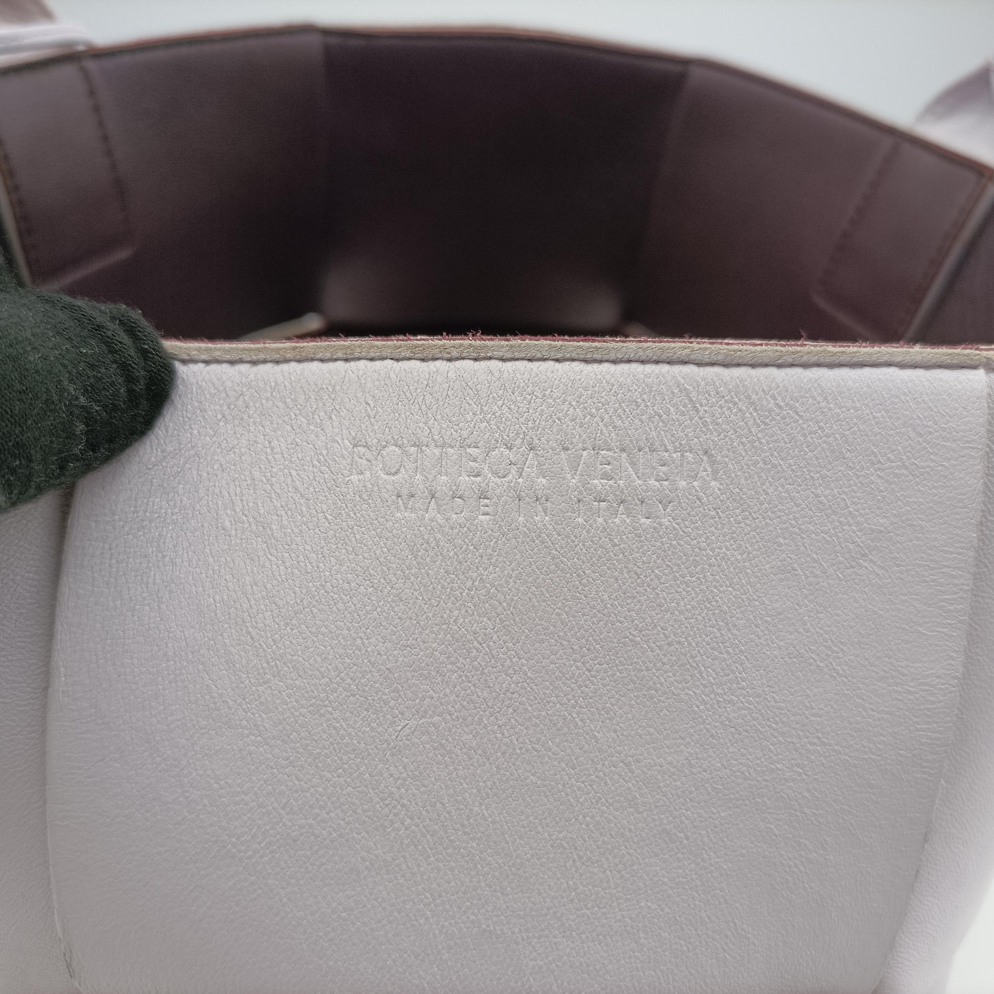 Pre-owned Bottega Veneta THE ARCO Tote Medium Muscat×Grape lambskin  handbag | stylenewstar