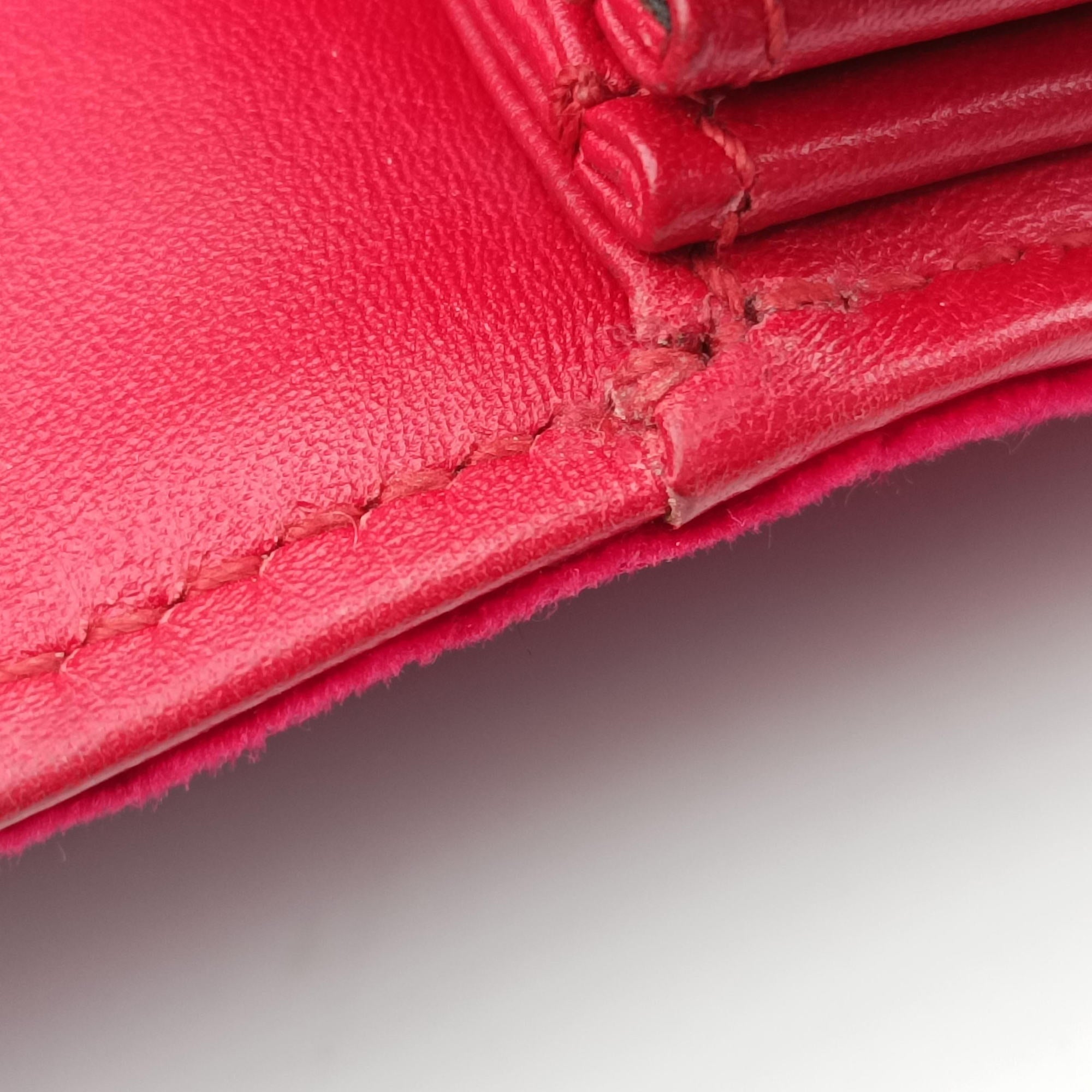 Pre-owned Gucci GG Marmont Red velour 474575 shoulderbag | stylenewstar