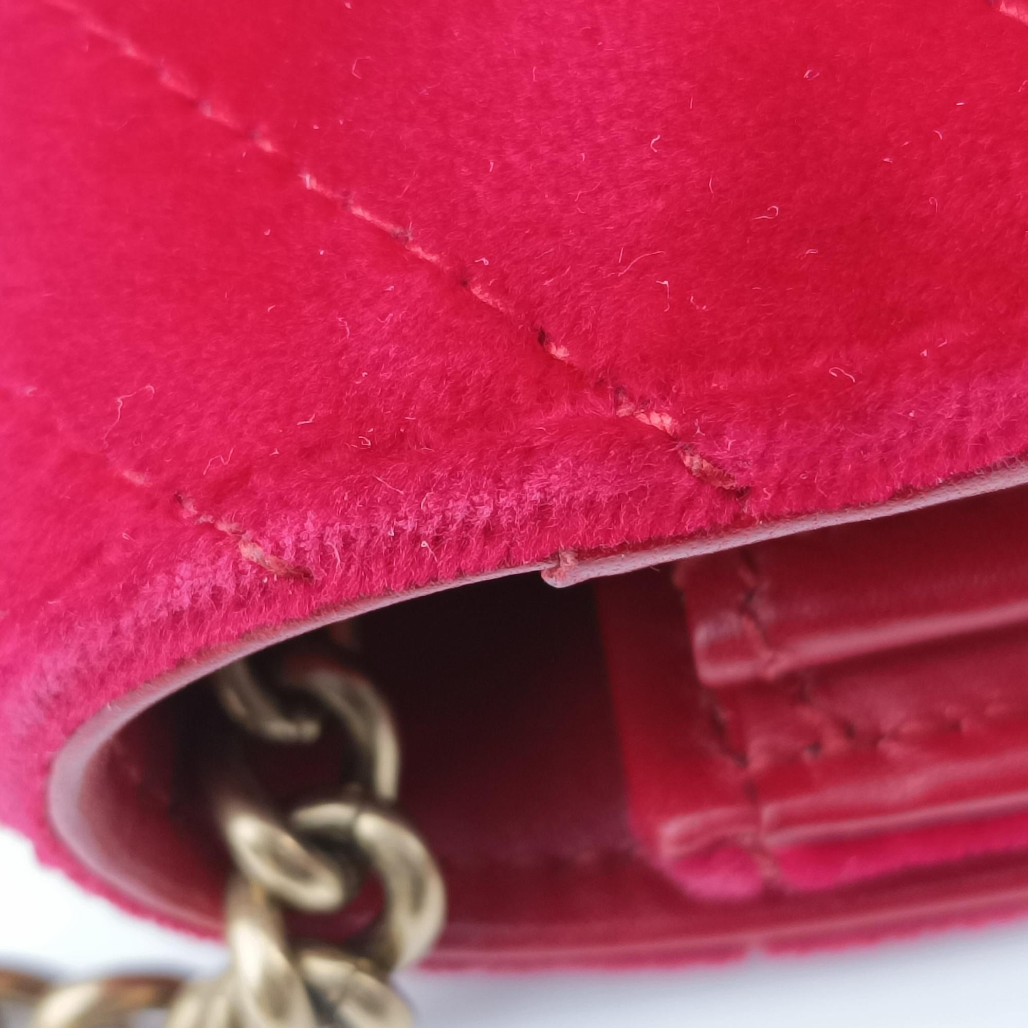 Pre-owned Gucci GG Marmont Red velour 474575 shoulderbag | stylenewstar
