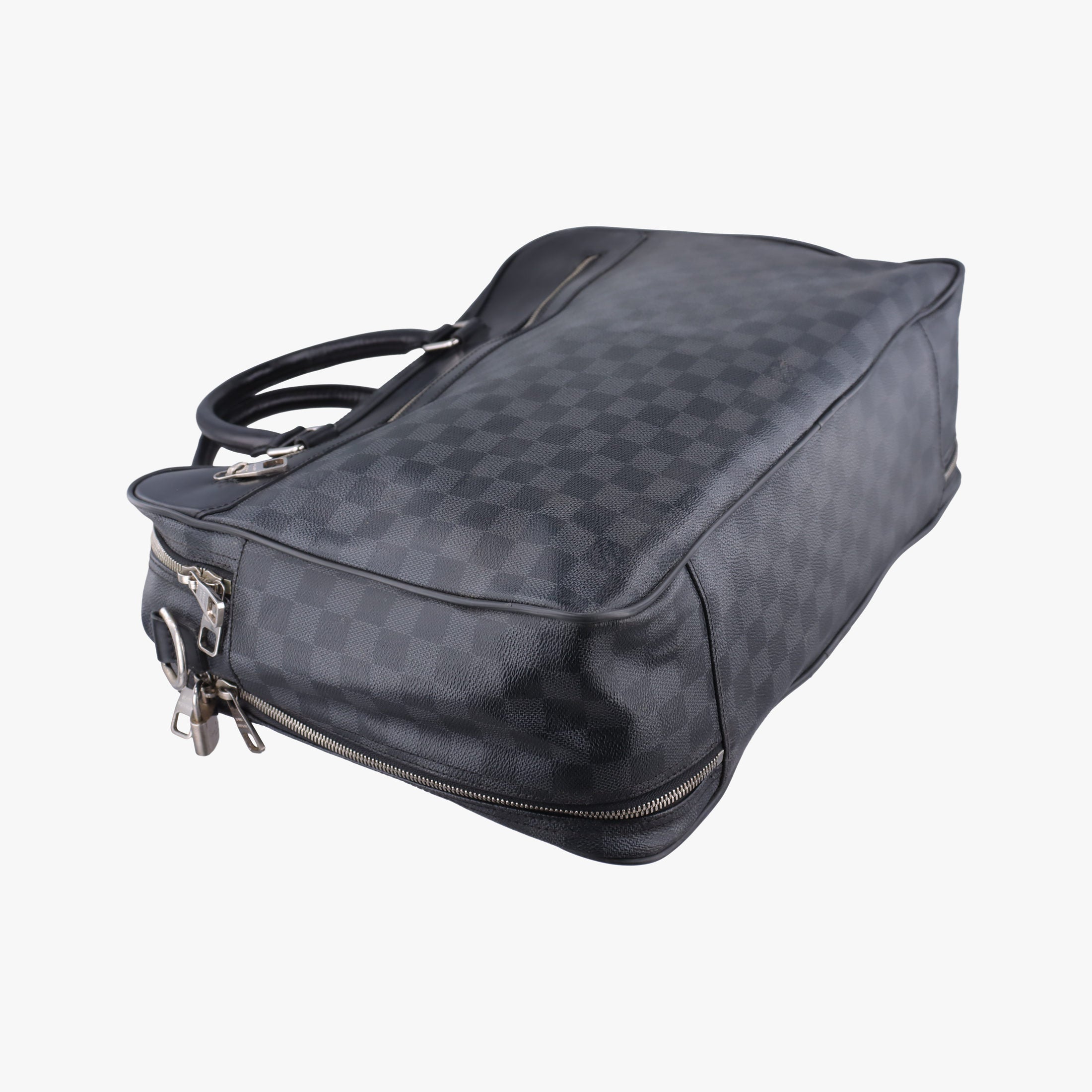 Pre-owned Louis Vuitton Overnight Black×Navy Damier Graphite N41004 handbag | stylenewstar