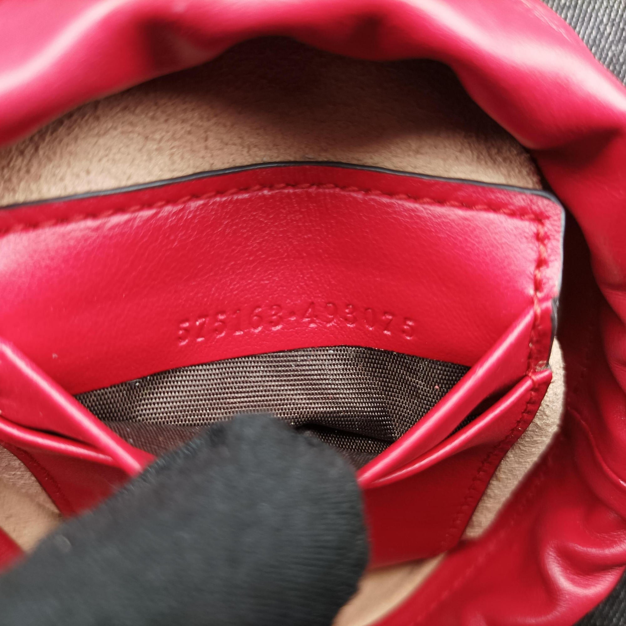 Pre-owned Gucci GG Marmont Red Leather 575163 shoulderbag | stylenewstar