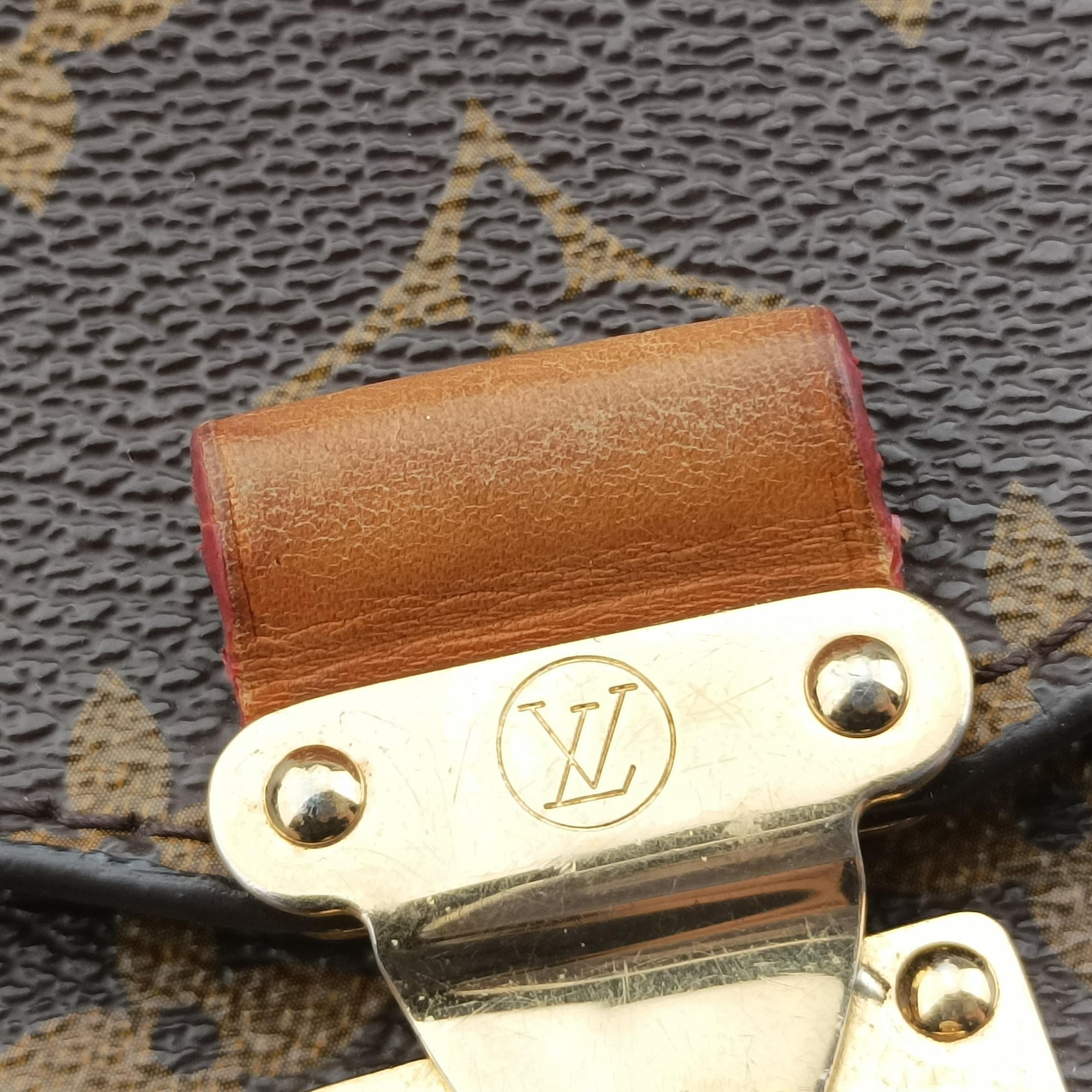 Pre-owned Louis Vuitton Pochette Metis MM Brown Monogram Canvas M44875 shoulderbag | stylenewstar