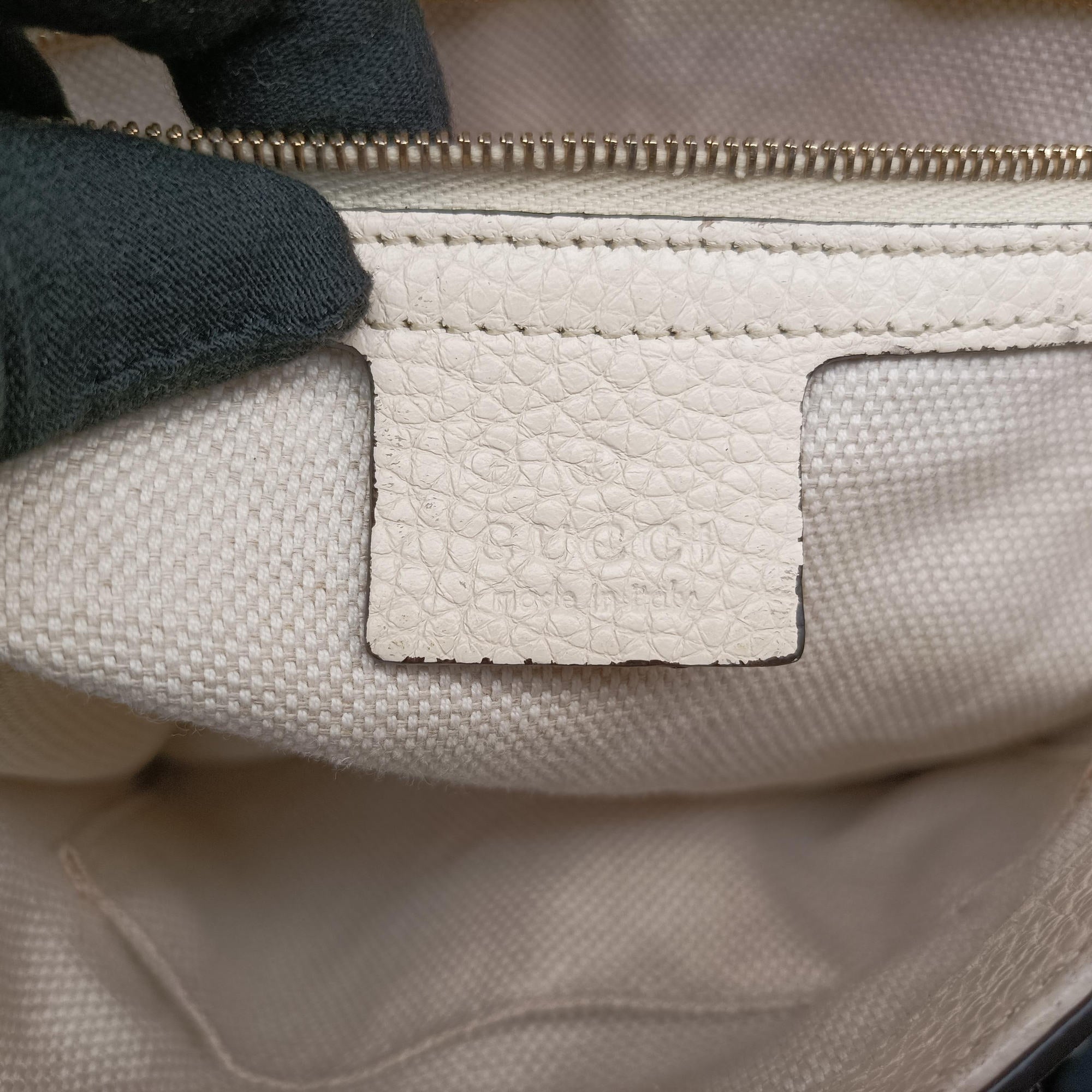 Pre-owned Gucci Soho White Leather 536224 shoulderbag | stylenewstar