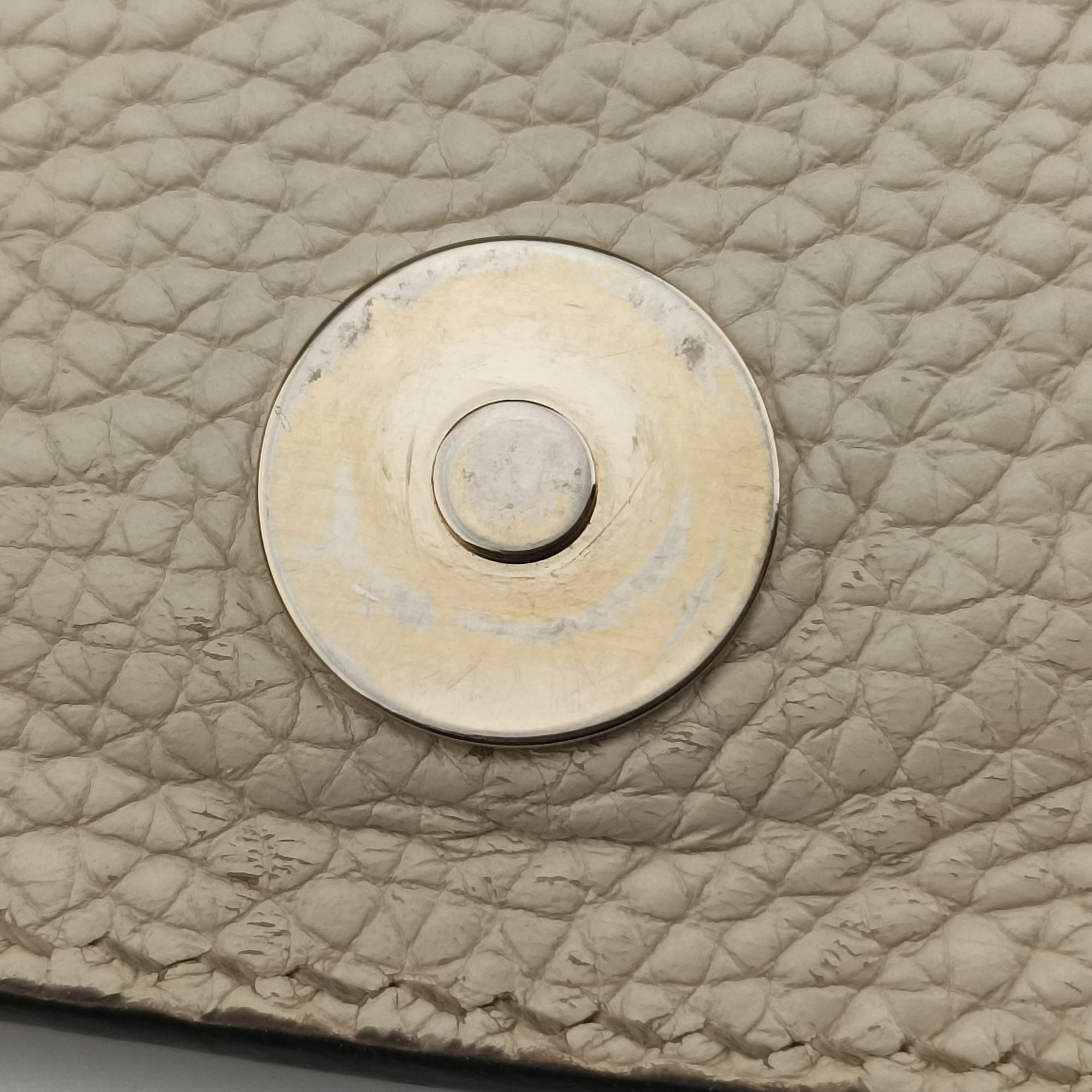 Pre-owned Gucci Soho White Leather 536224 shoulderbag | stylenewstar