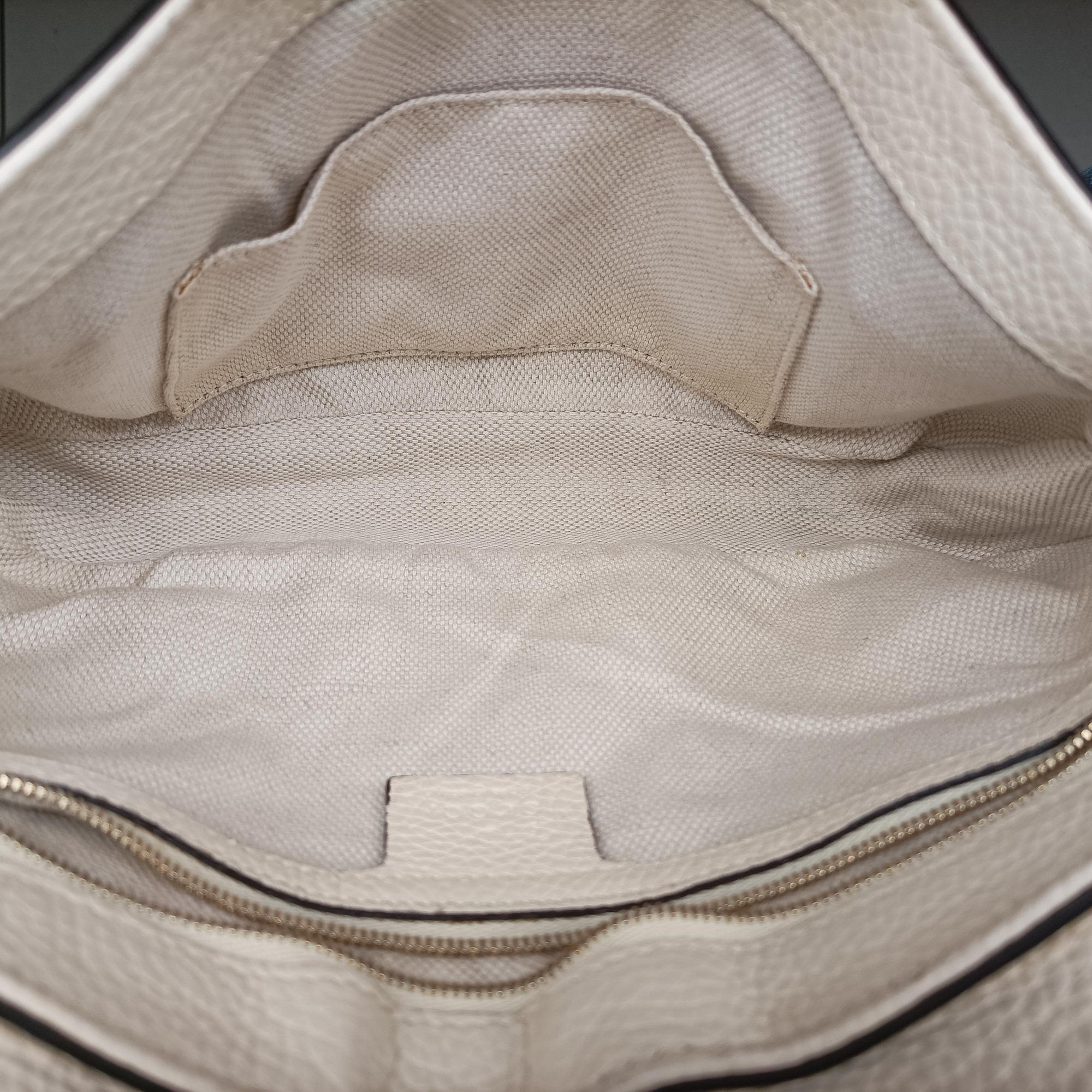 Pre-owned Gucci Soho White Leather 536224 shoulderbag | stylenewstar