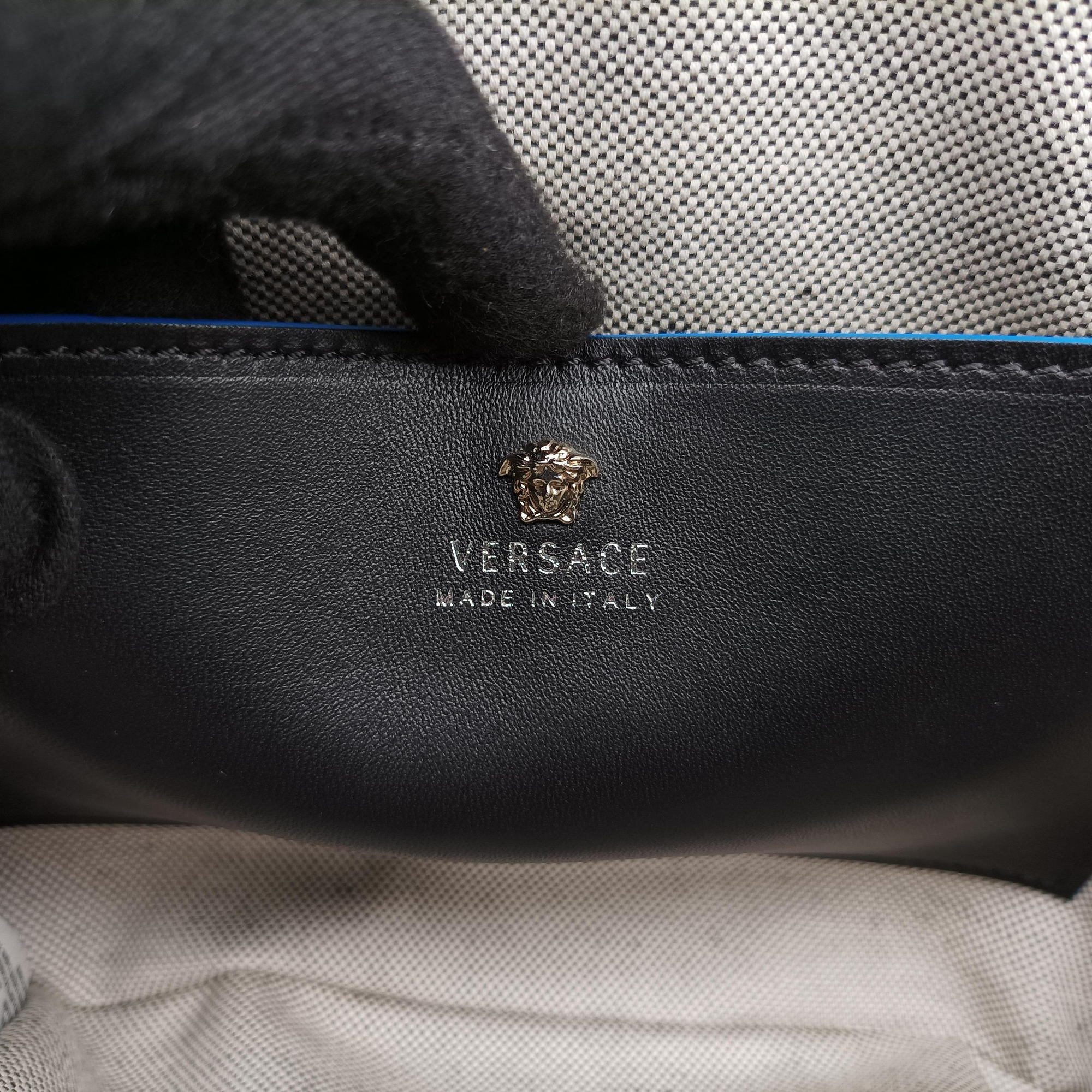 Pre-owned VERSACE Ryder Black × Red×Blue Leather  shoulderbag | stylenewstar