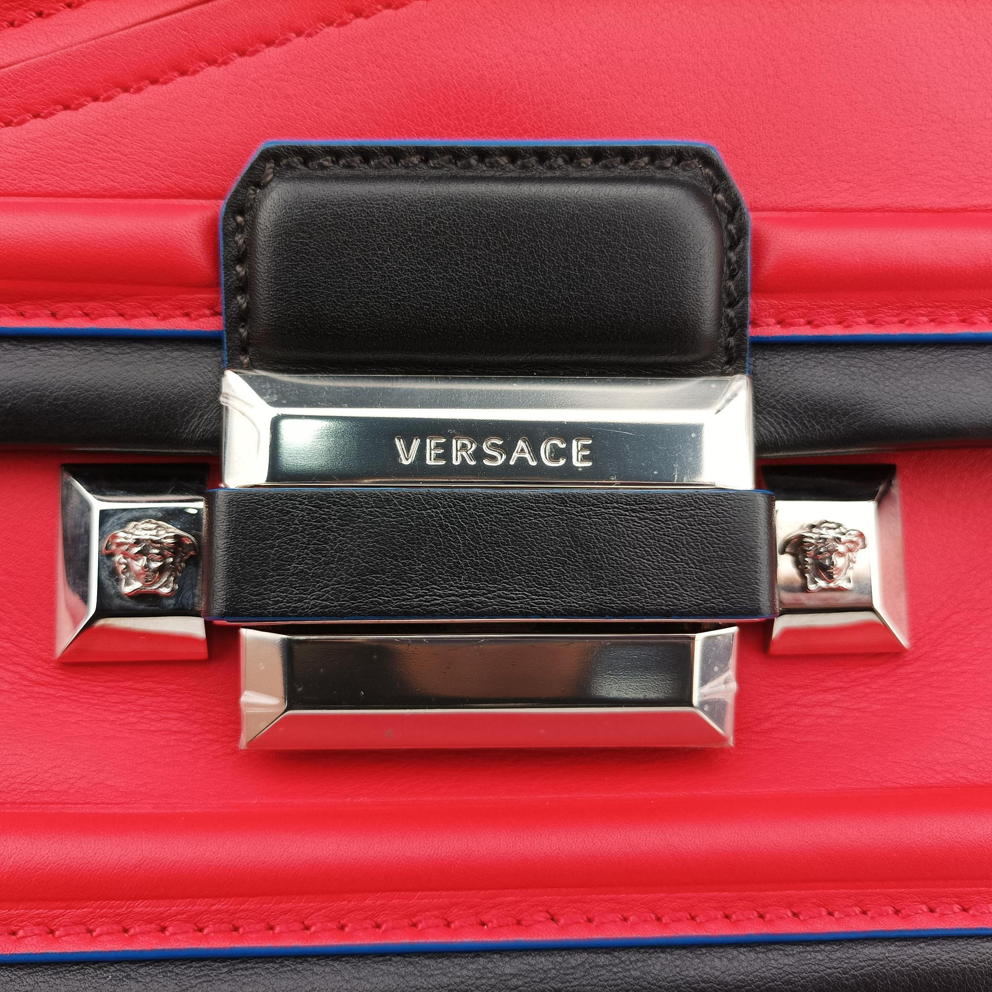 Pre-owned VERSACE Ryder Black × Red×Blue Leather  shoulderbag | stylenewstar
