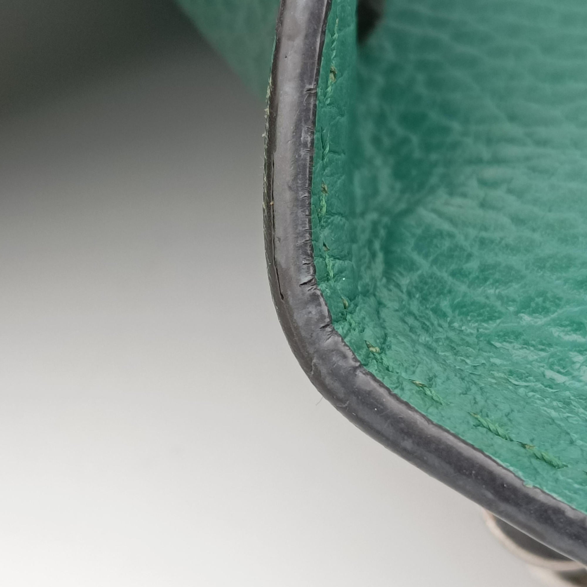 Pre-owned Gucci Dionysus Green Leather 421970 shoulderbag | stylenewstar