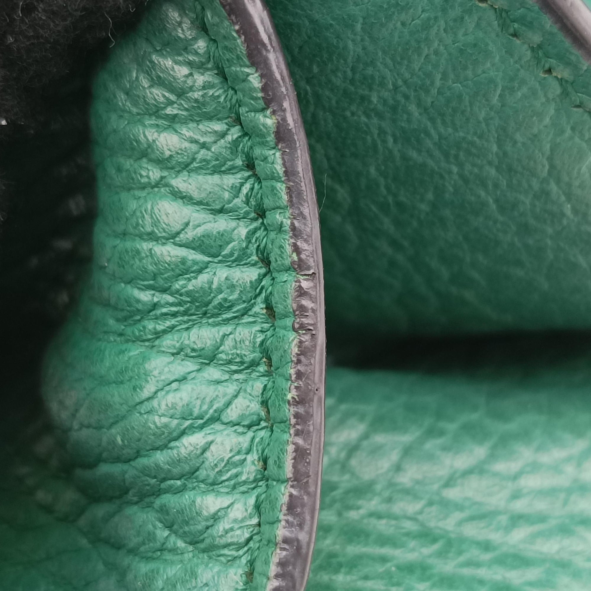 Pre-owned Gucci Dionysus Green Leather 421970 shoulderbag | stylenewstar
