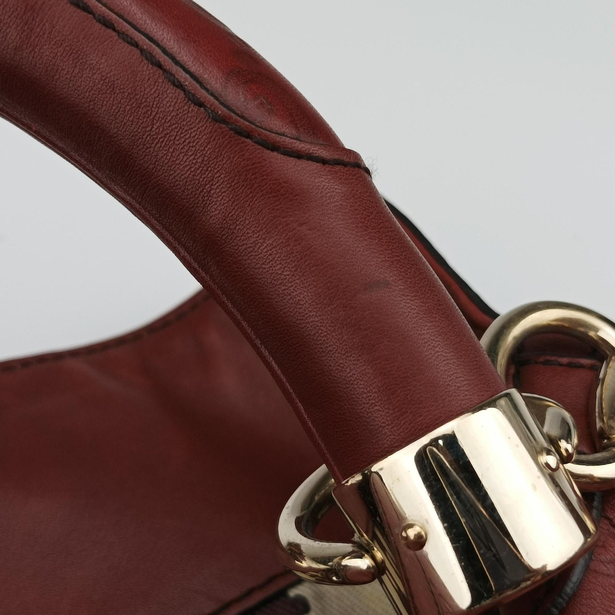 Pre-owned Gucci Indy Hobo Red Leather 177088 handbag | stylenewstar