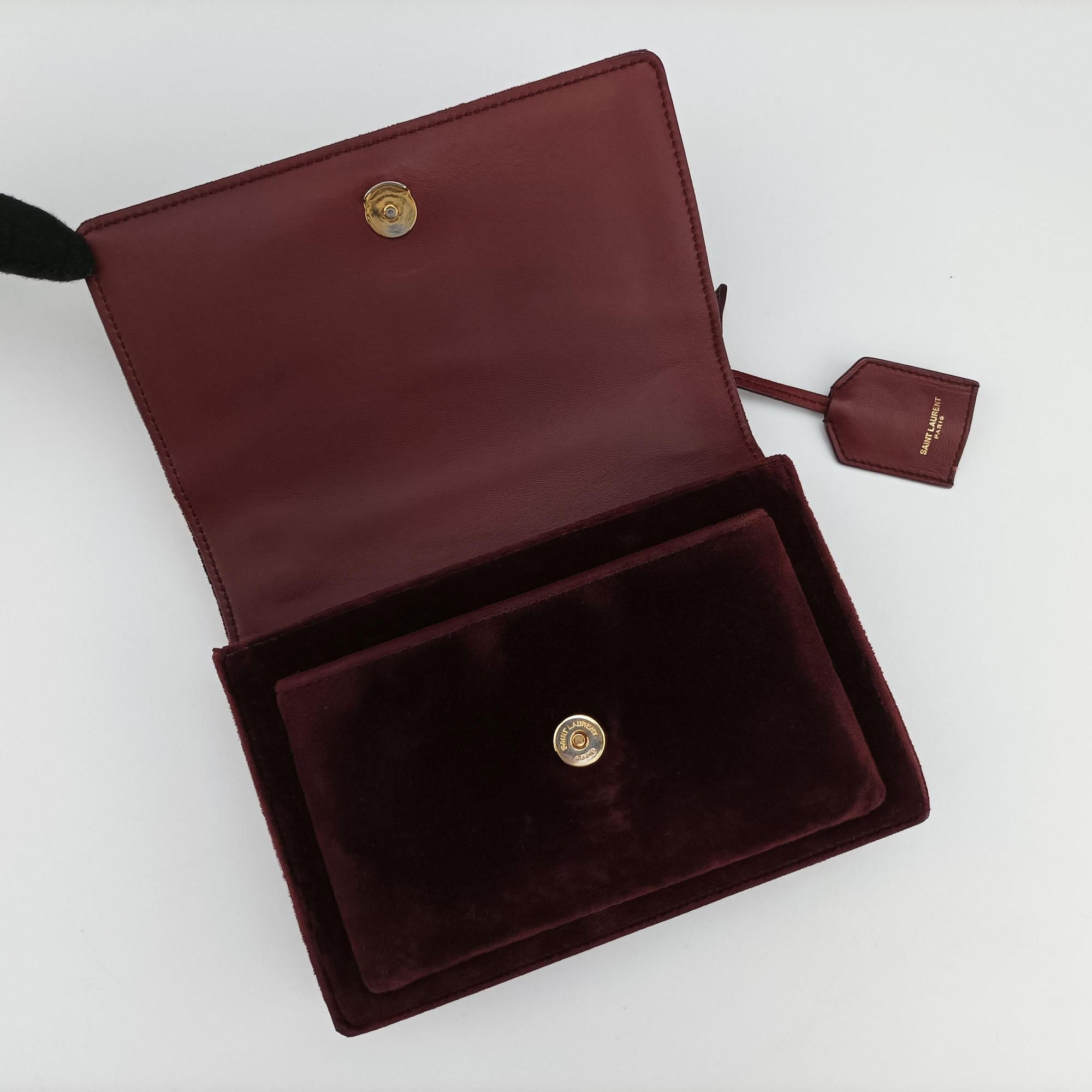 Secondhand Yves Saint Laurent SUNSET Burgundy velour 441972 shoulderbag | stylenewstar