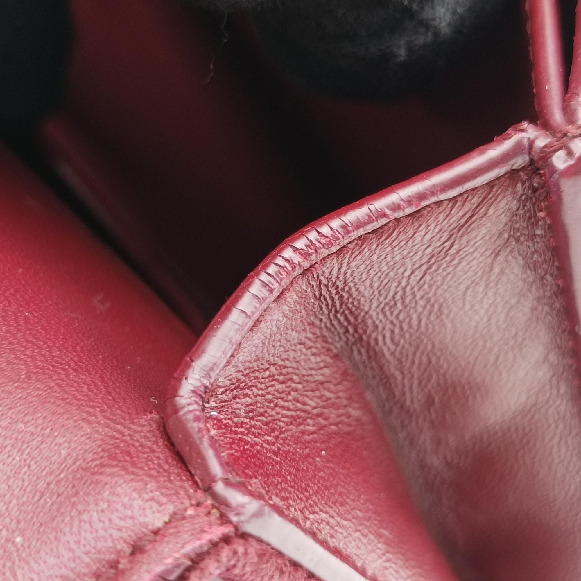 Secondhand Yves Saint Laurent SUNSET Burgundy velour 441972 shoulderbag | stylenewstar