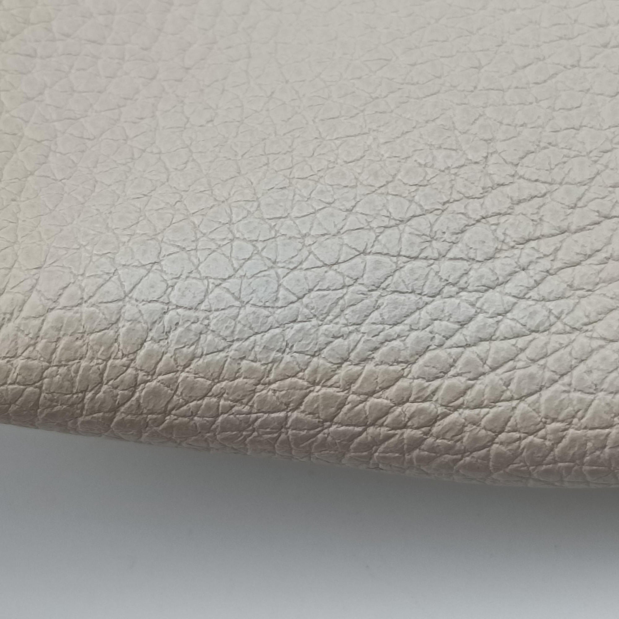 Pre-owned Gucci Gucci Print White Leather 527792 bum bag/waist bag | stylenewstar