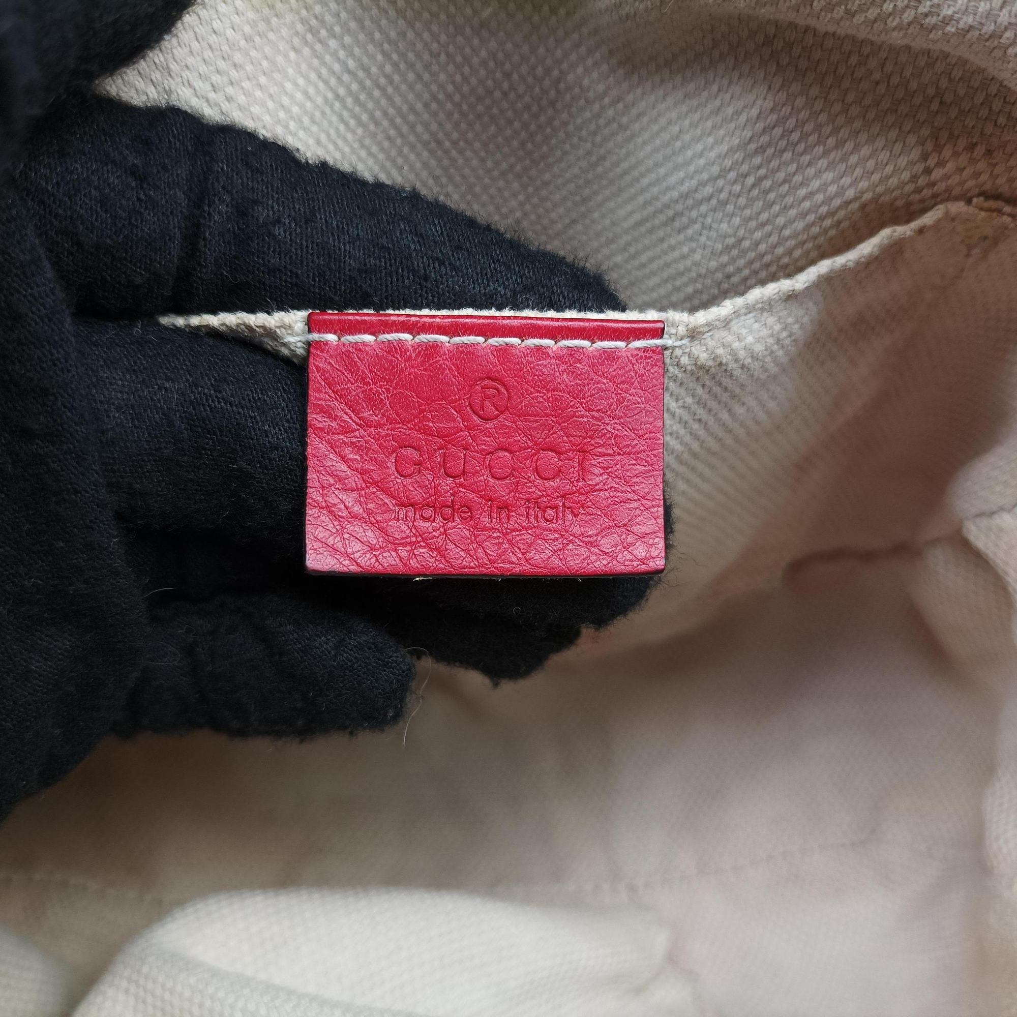 Pre-owned Gucci Soho Red Leather 308364 shoulderbag | stylenewstar