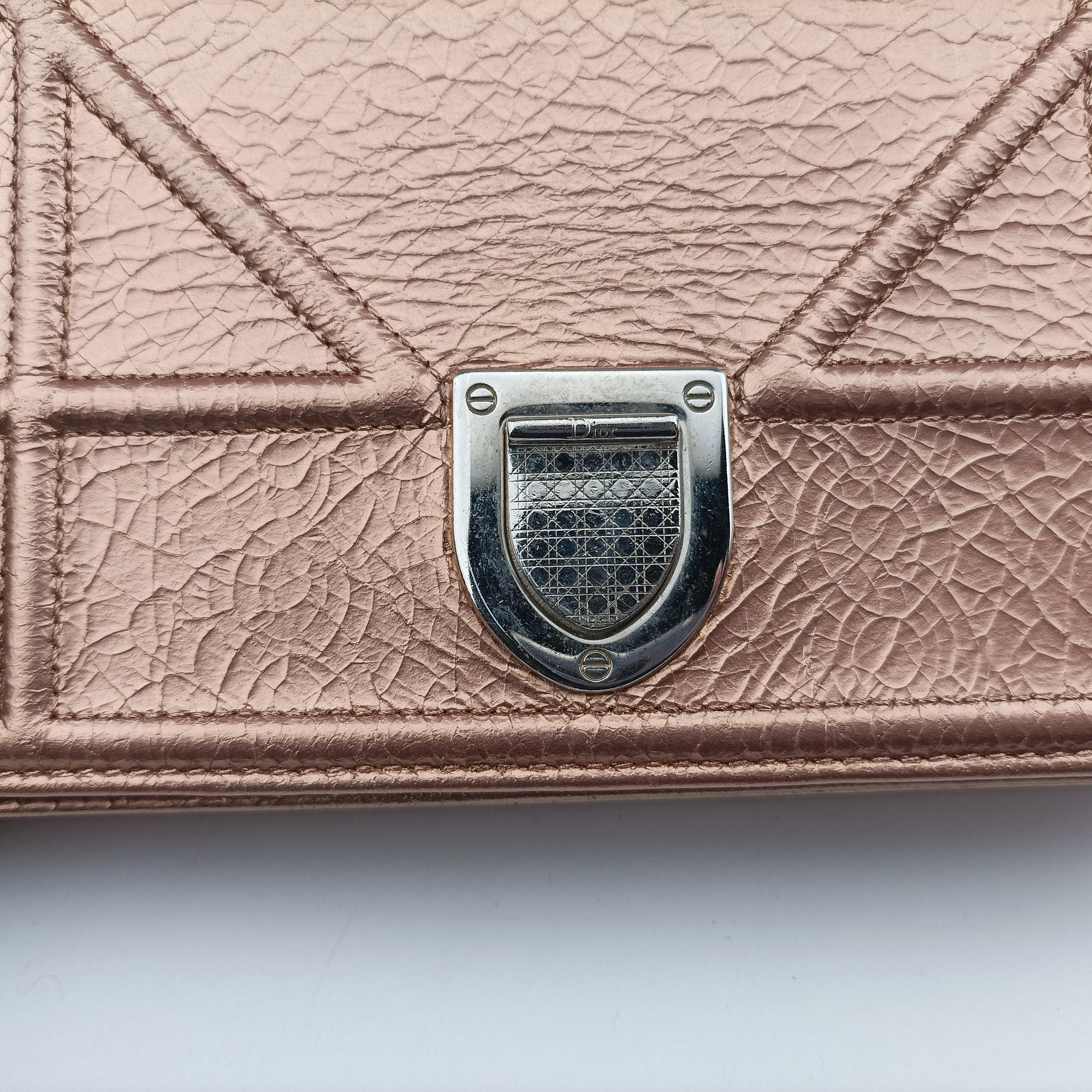 Pre-owned Christian Dior Diorama Golden Leather  shoulderbag | stylenewstar