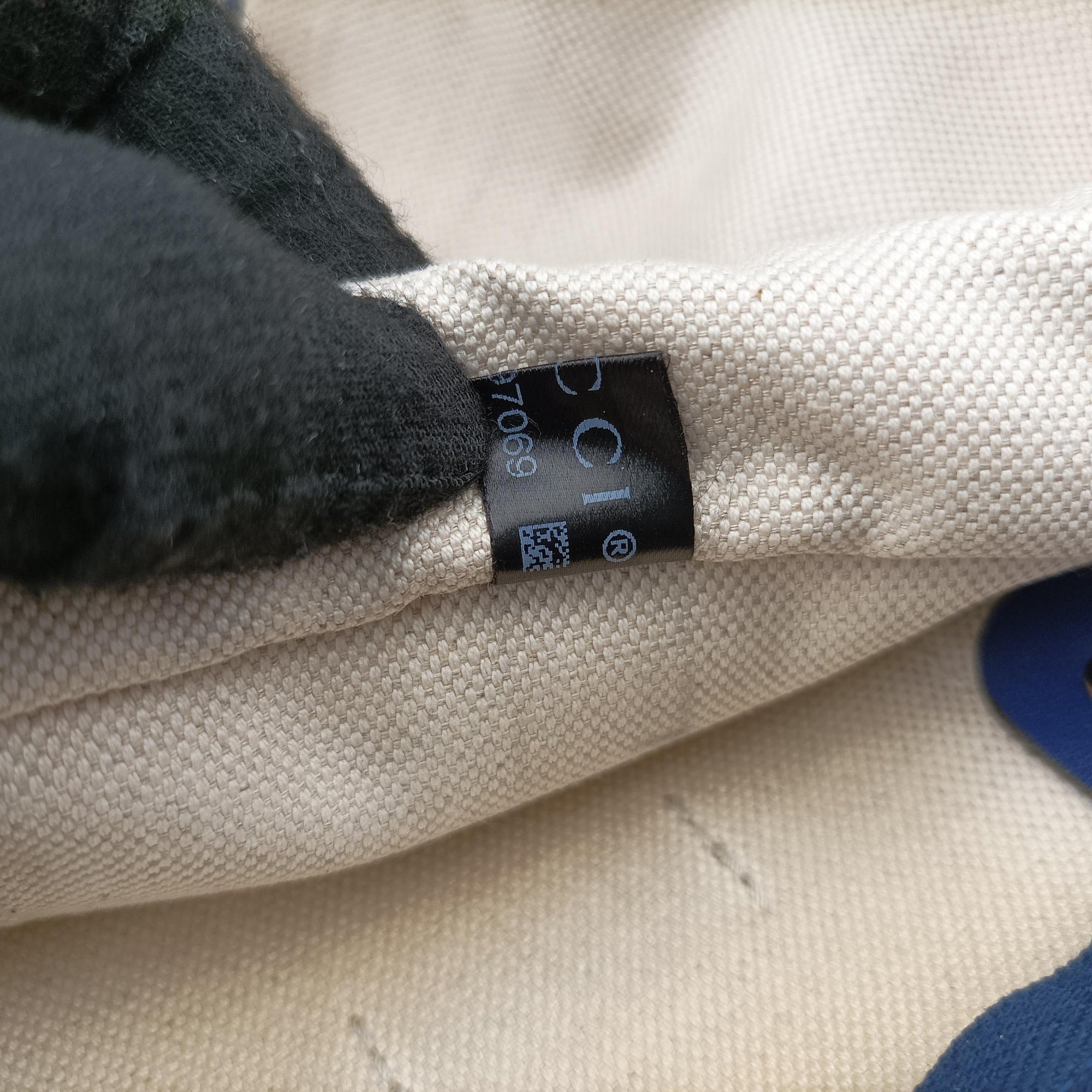 Secondhand Gucci American Flag GG Supreme Multicolour PVC coated canvas 195451 shoulderbag | stylenewstar