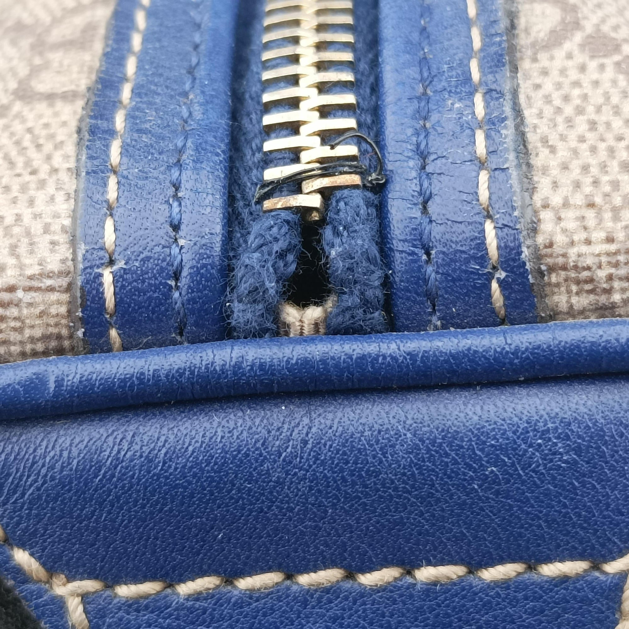 Secondhand Gucci American Flag GG Supreme Multicolour PVC coated canvas 195451 shoulderbag | stylenewstar