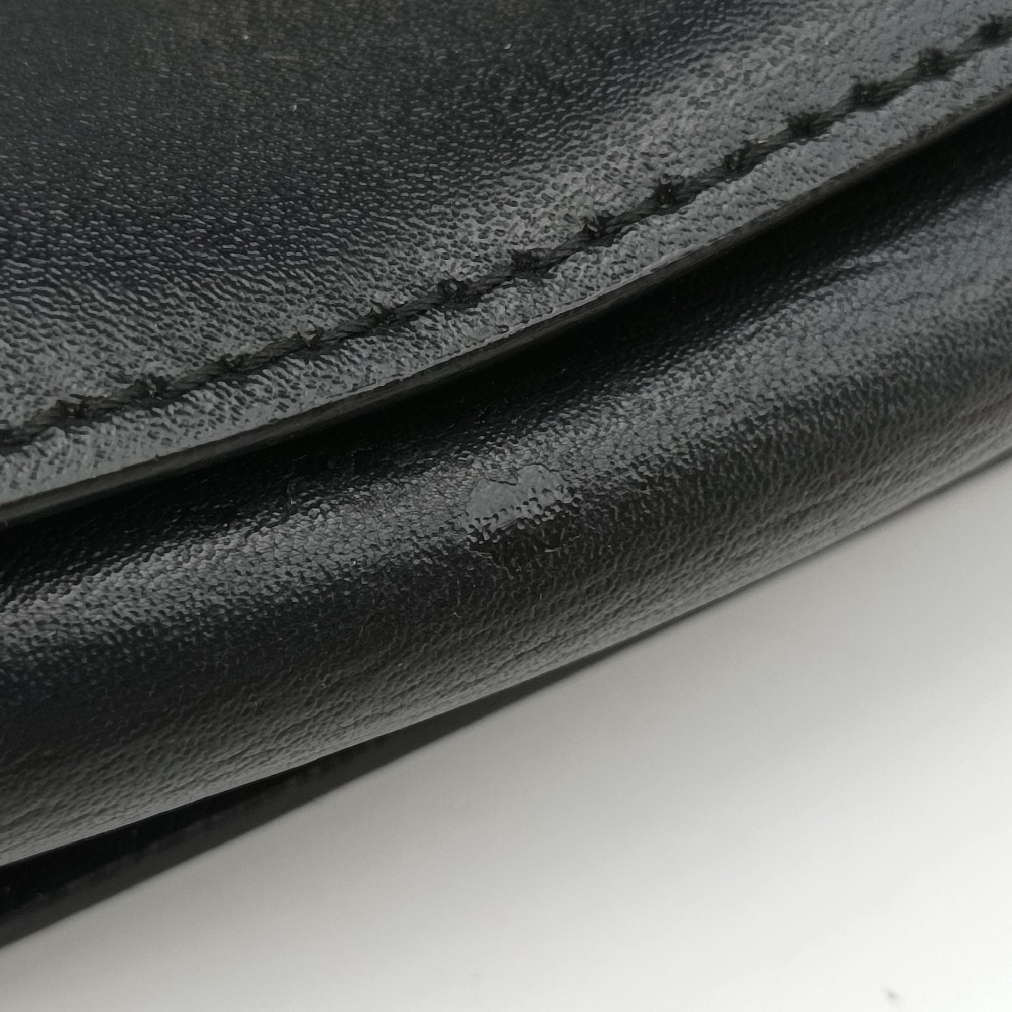 Vintage Fendi F is Black Leather 8BM005 shoulderbag | stylenewstar