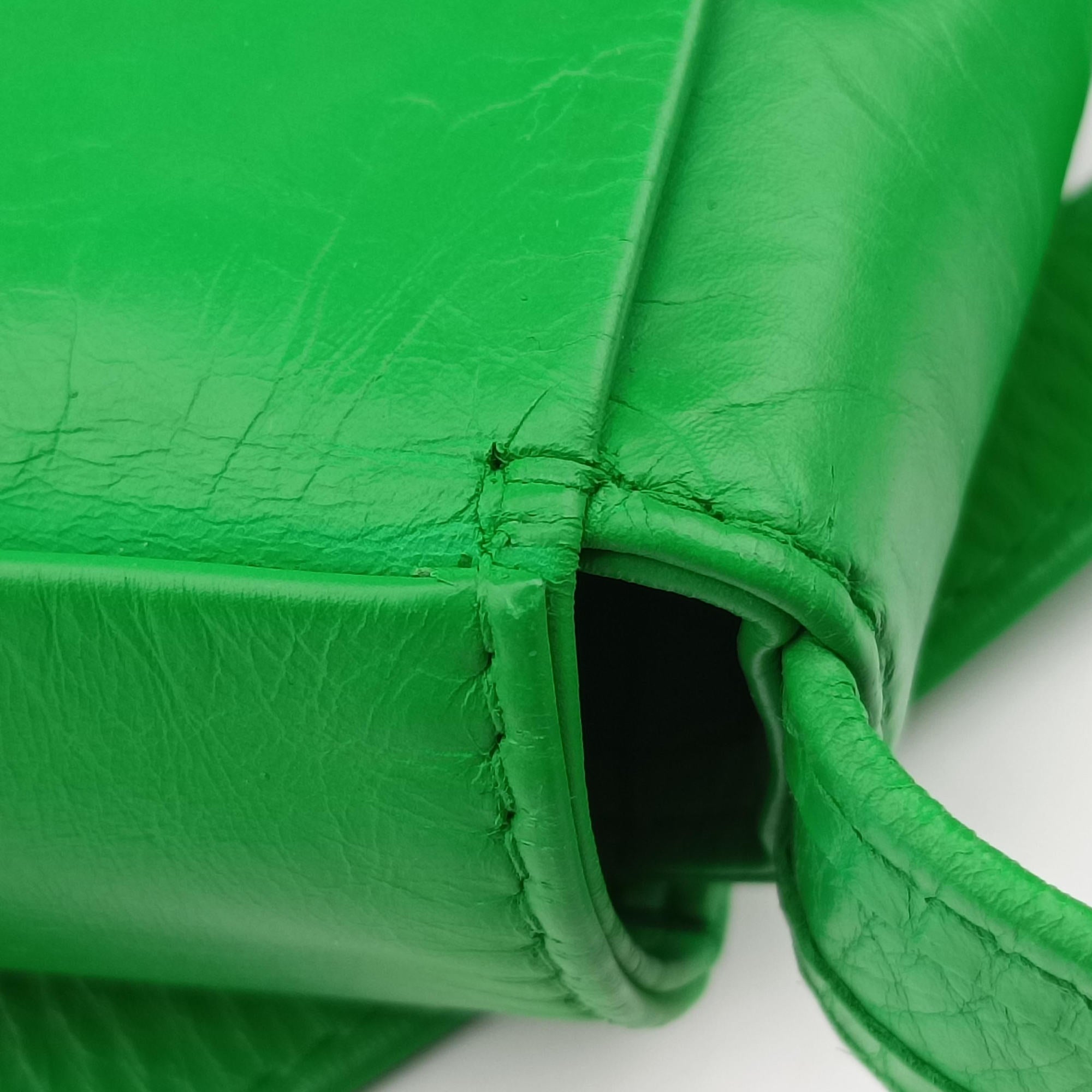 Pre-owned Bottega Veneta candy cassette Green Leather  shoulderbag | stylenewstar