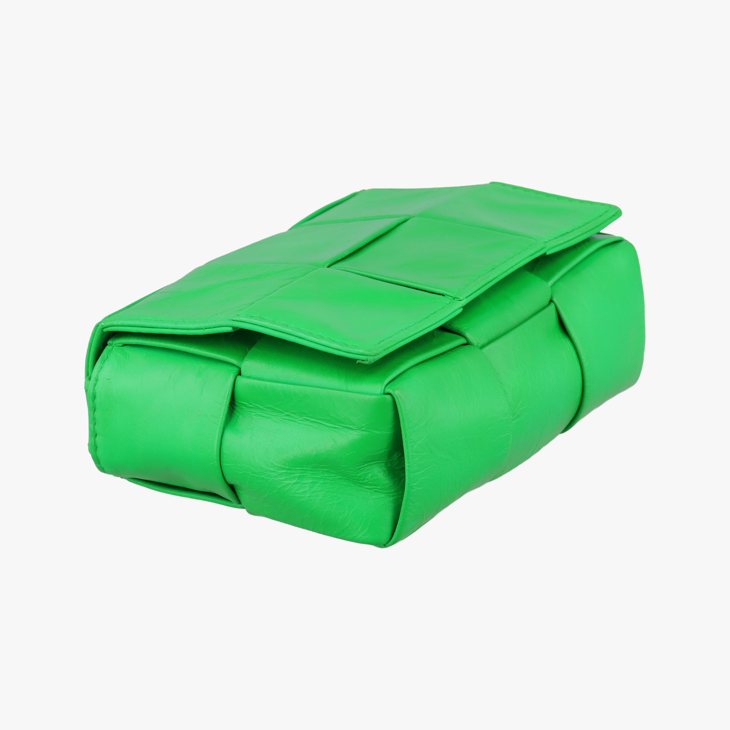 Pre-owned Bottega Veneta candy cassette Green Leather  shoulderbag | stylenewstar