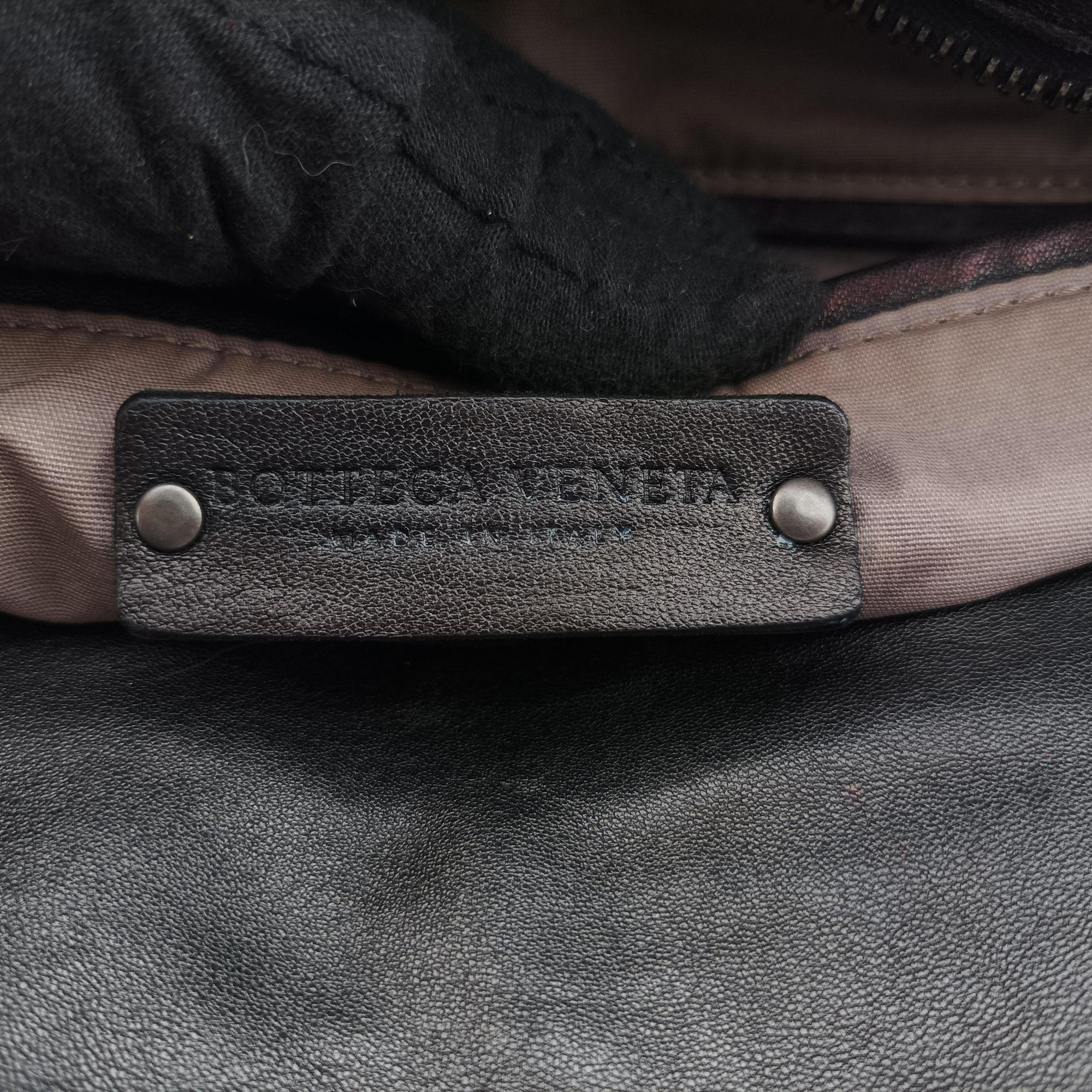 Pre-owned Bottega Veneta Intrecciato Black×Gray Lambskin  shoulderbag | stylenewstar