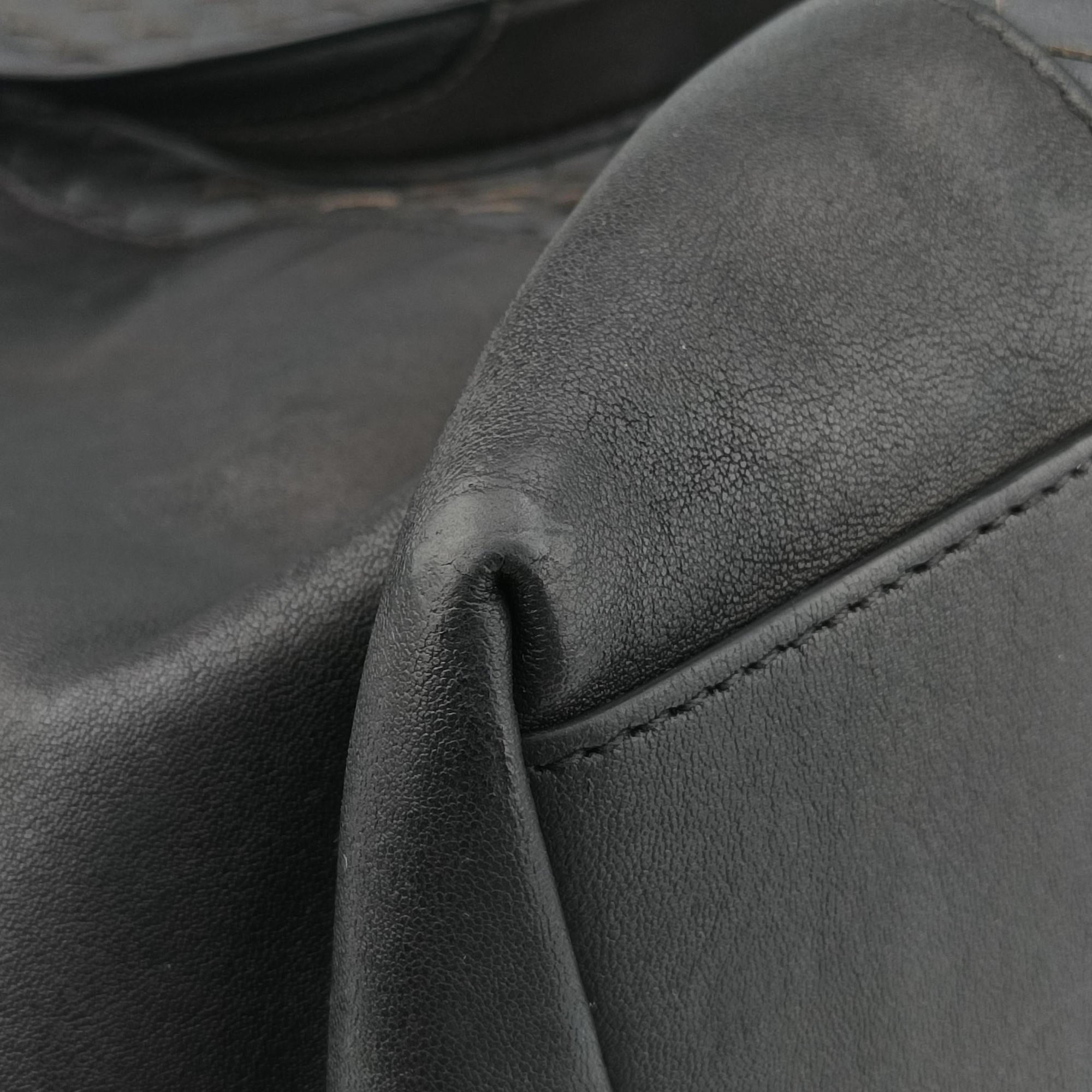 Pre-owned Bottega Veneta Intrecciato Black×Gray Lambskin  shoulderbag | stylenewstar