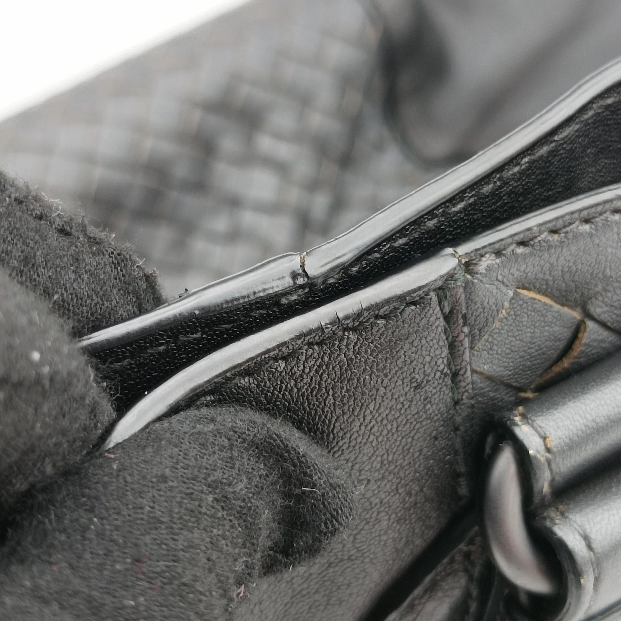 Pre-owned Bottega Veneta Intrecciato Black×Gray Lambskin  shoulderbag | stylenewstar