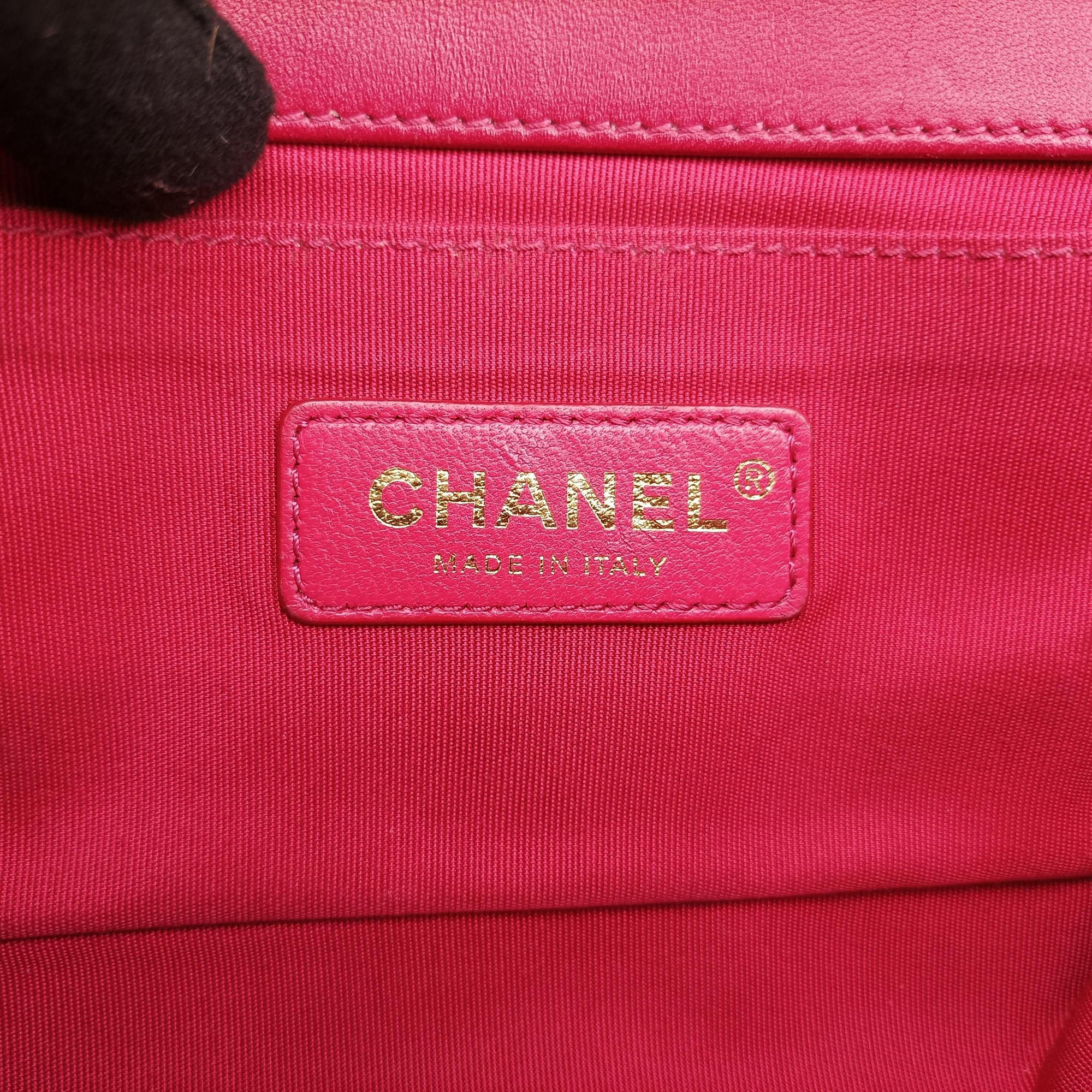 Pre-owned Chanel BOY CHANEL Pink velour A67085 shoulderbag | stylenewstar