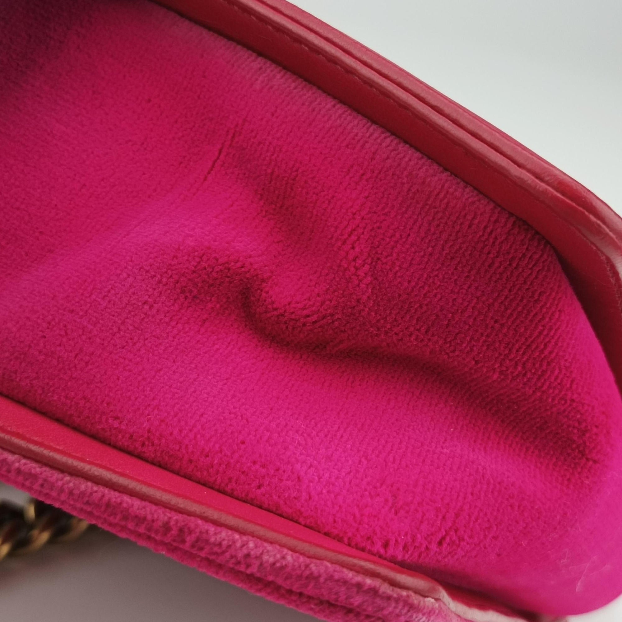 Pre-owned Chanel BOY CHANEL Pink velour A67085 shoulderbag | stylenewstar
