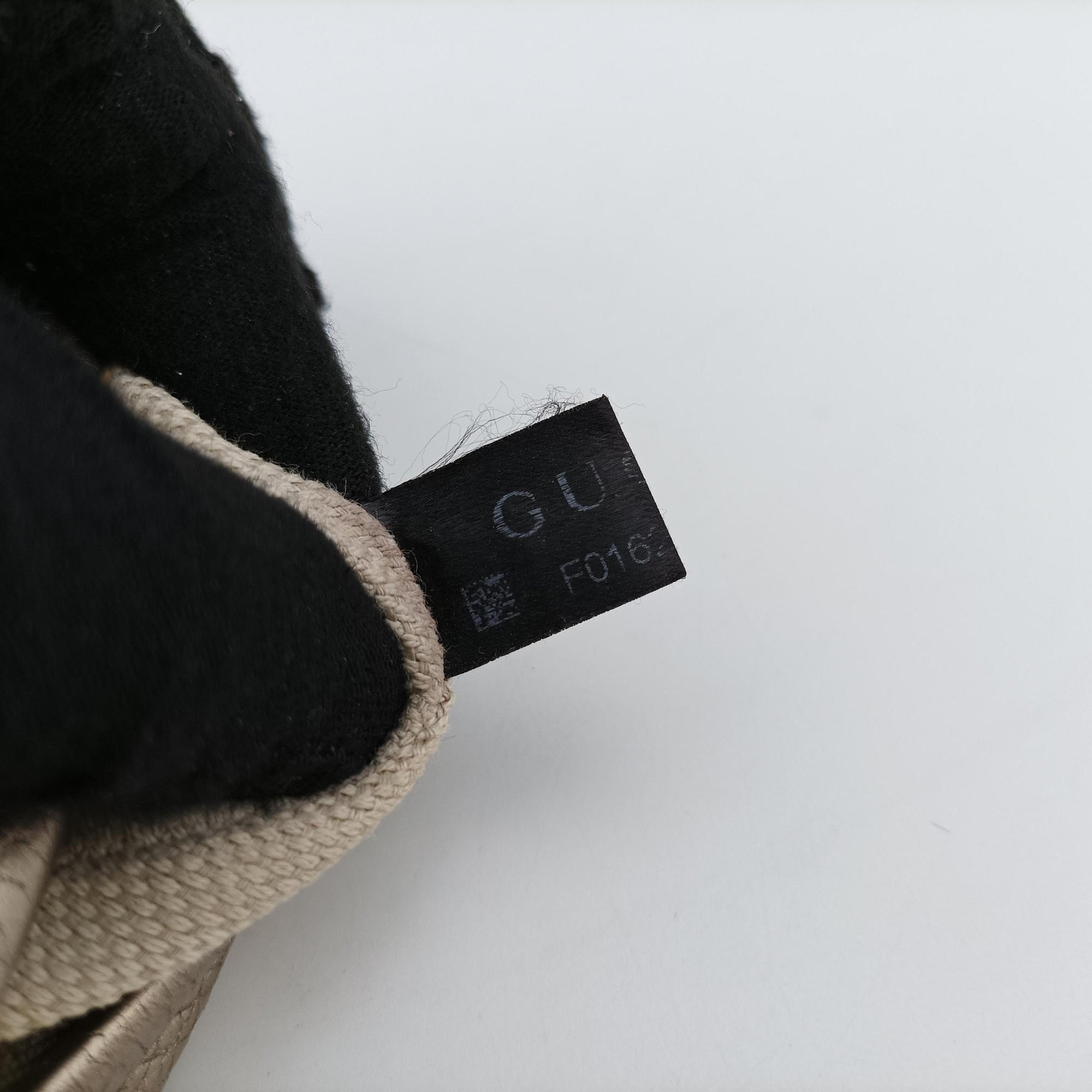 Pre-owned Gucci Soho Golden Leather 353965 shoulderbag | stylenewstar