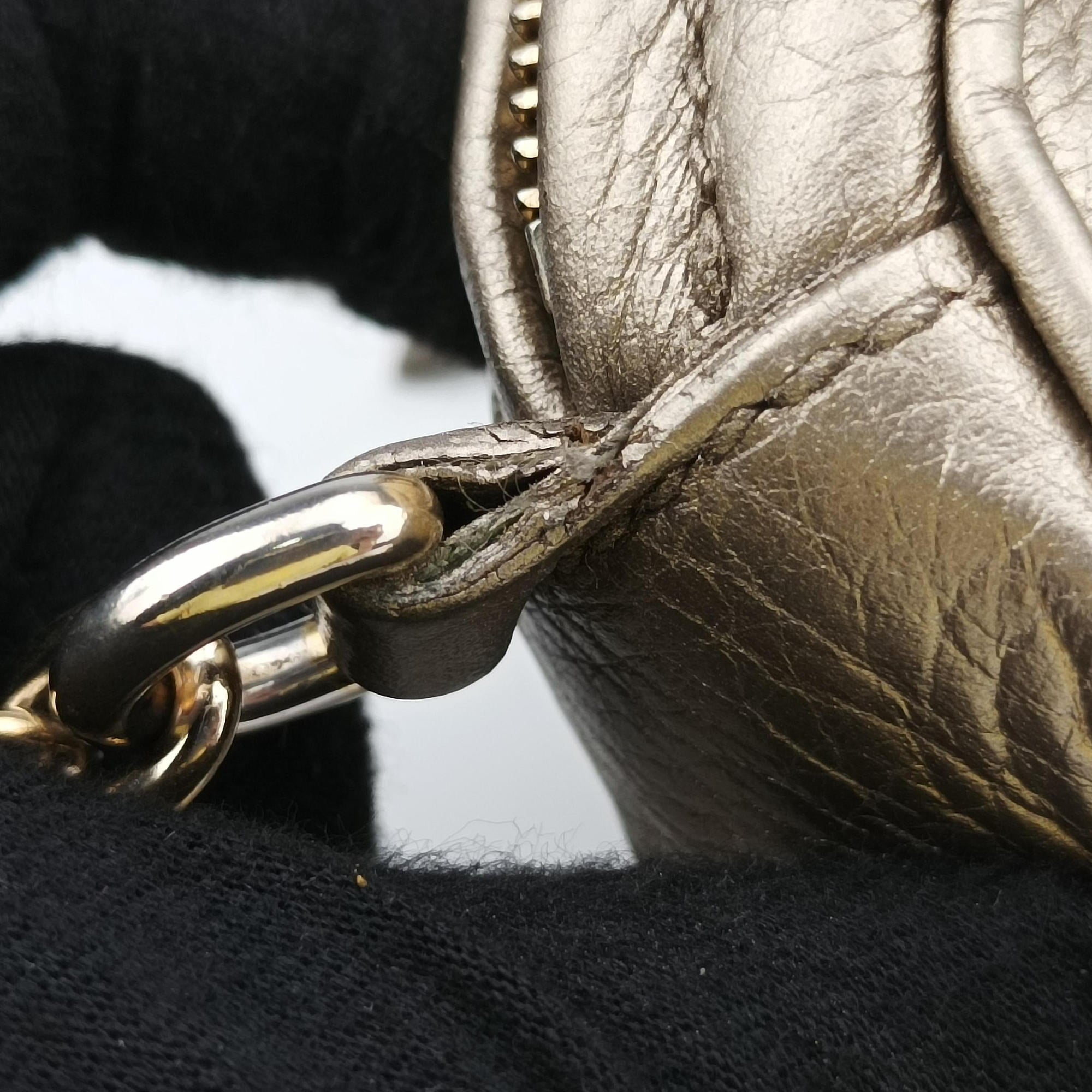 Pre-owned Gucci Soho Golden Leather 353965 shoulderbag | stylenewstar