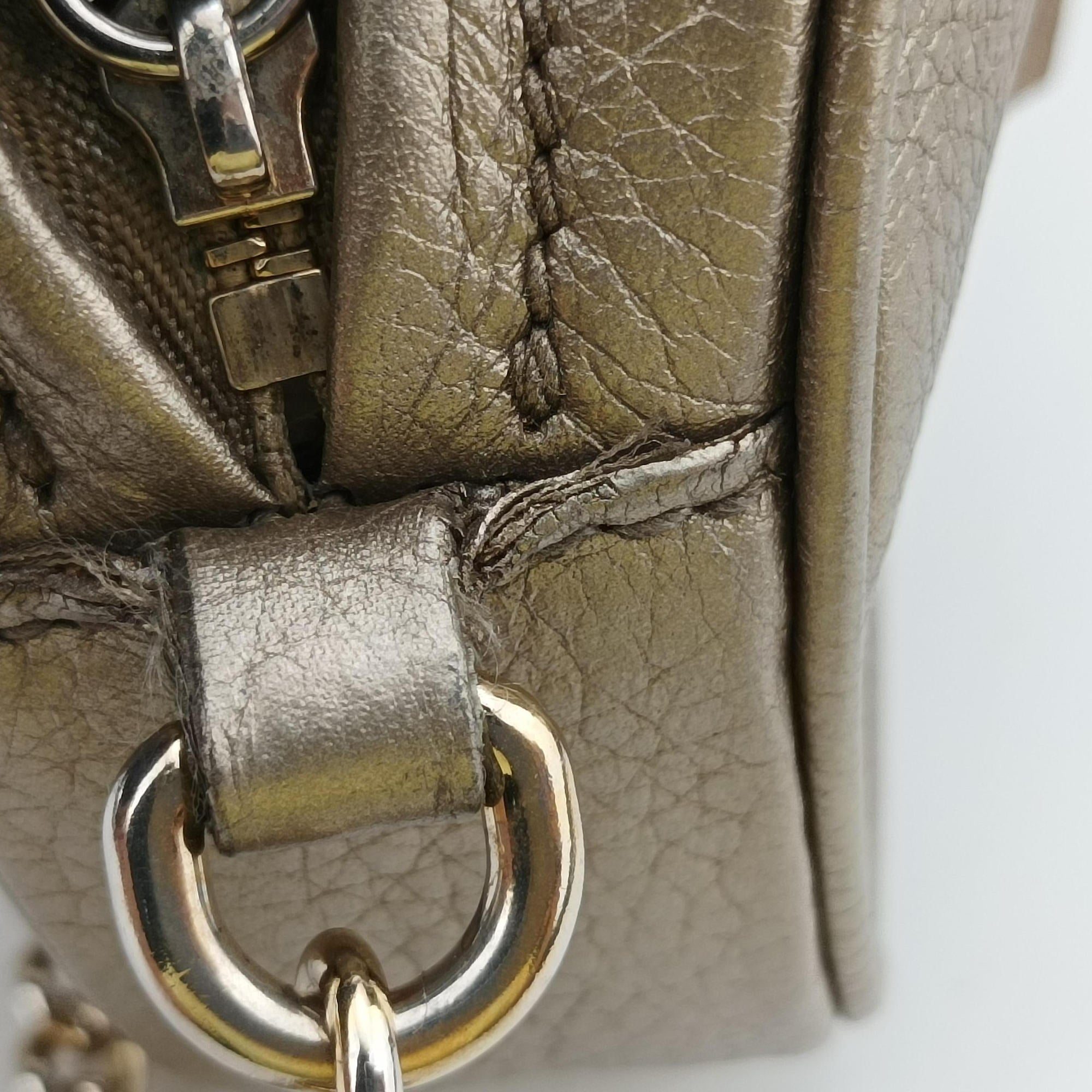 Pre-owned Gucci Soho Golden Leather 353965 shoulderbag | stylenewstar