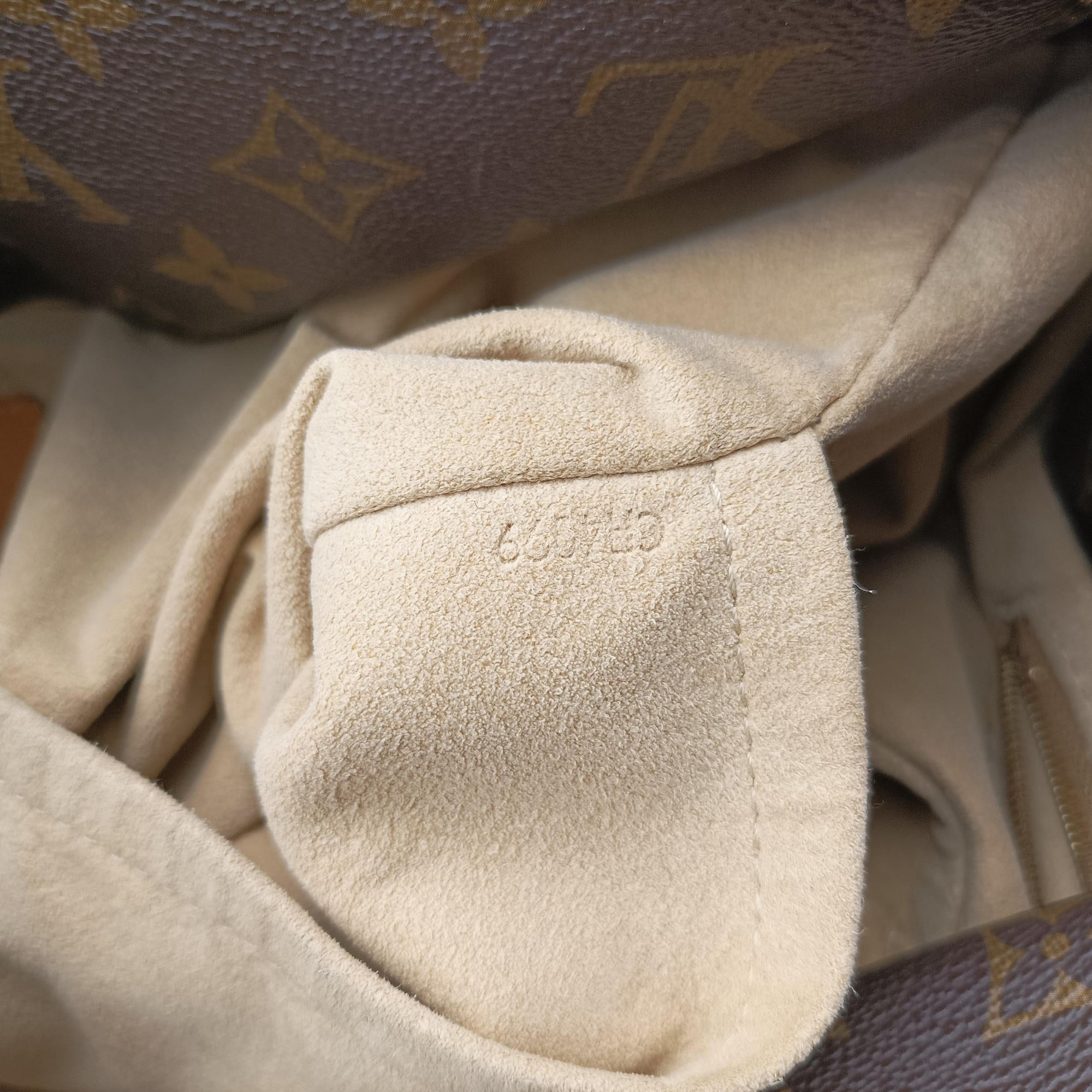 Vintage Louis Vuitton ARTSY GM brown Monogram Canvas M40259 handbag | stylenewstar