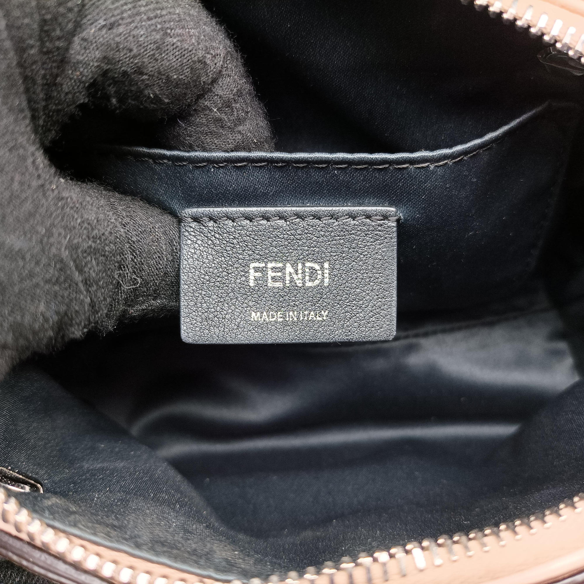 Vintage Fendi By the Way Pink Leather 8BL135 shoulderbag | stylenewstar